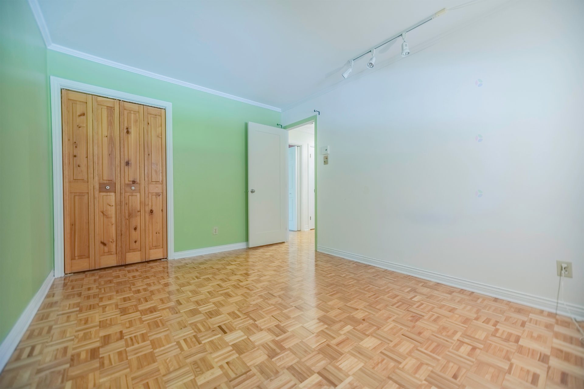 









101


Rue du Parc

,
Verchères,




QC
J0L2R0

