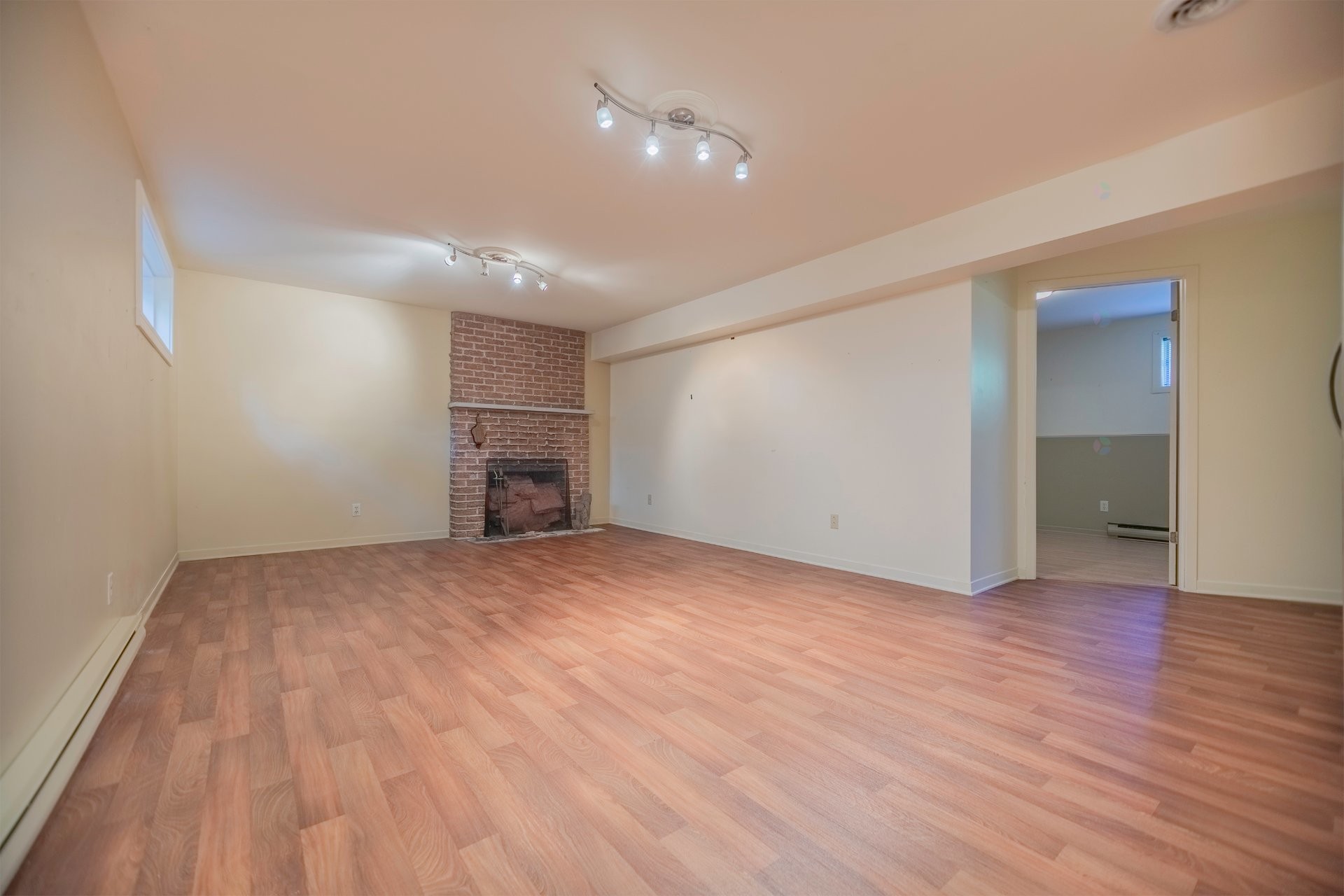 









101


Rue du Parc

,
Verchères,




QC
J0L2R0

