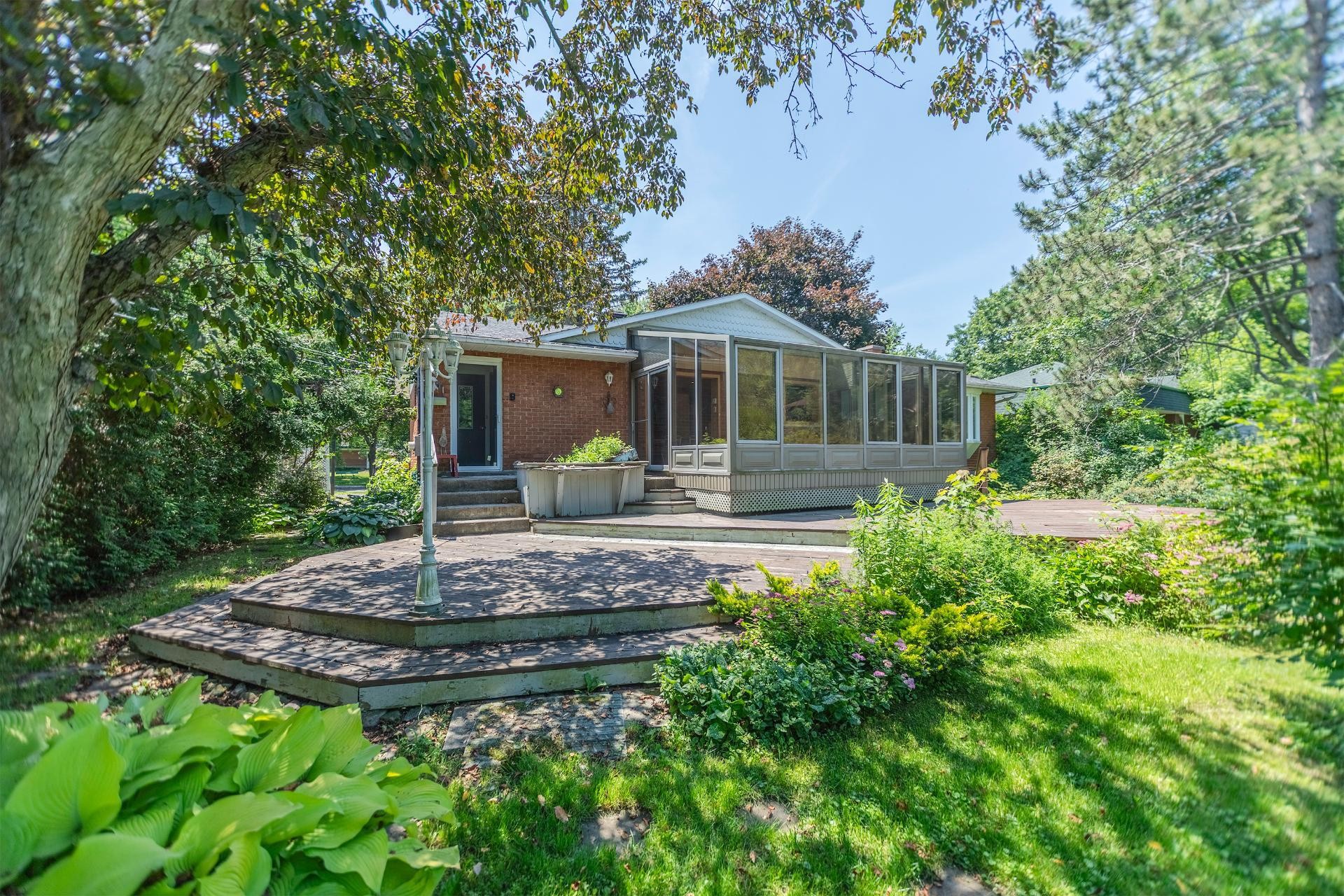 









101


Rue du Parc

,
Verchères,




QC
J0L2R0

