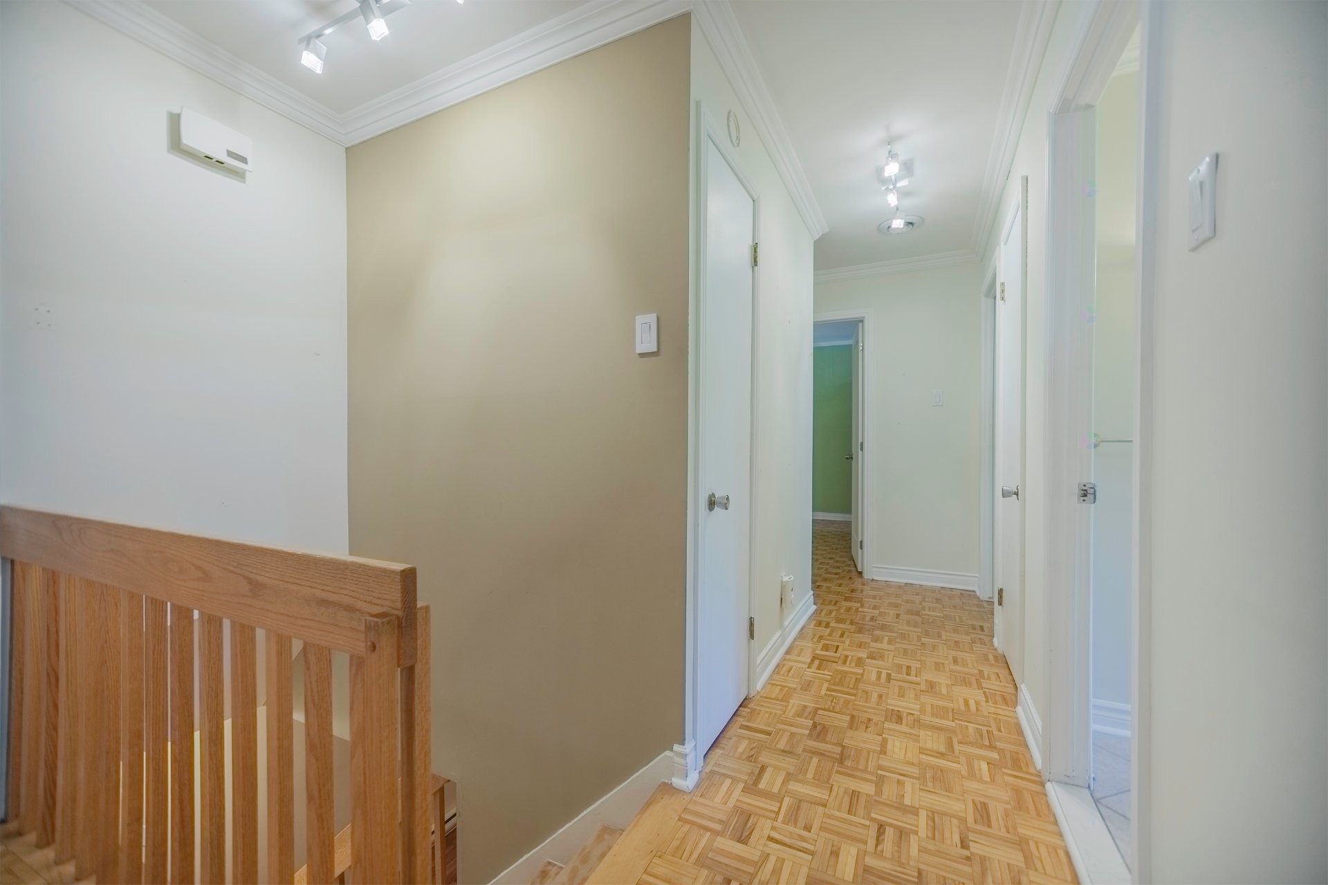 









101


Rue du Parc

,
Verchères,




QC
J0L2R0

