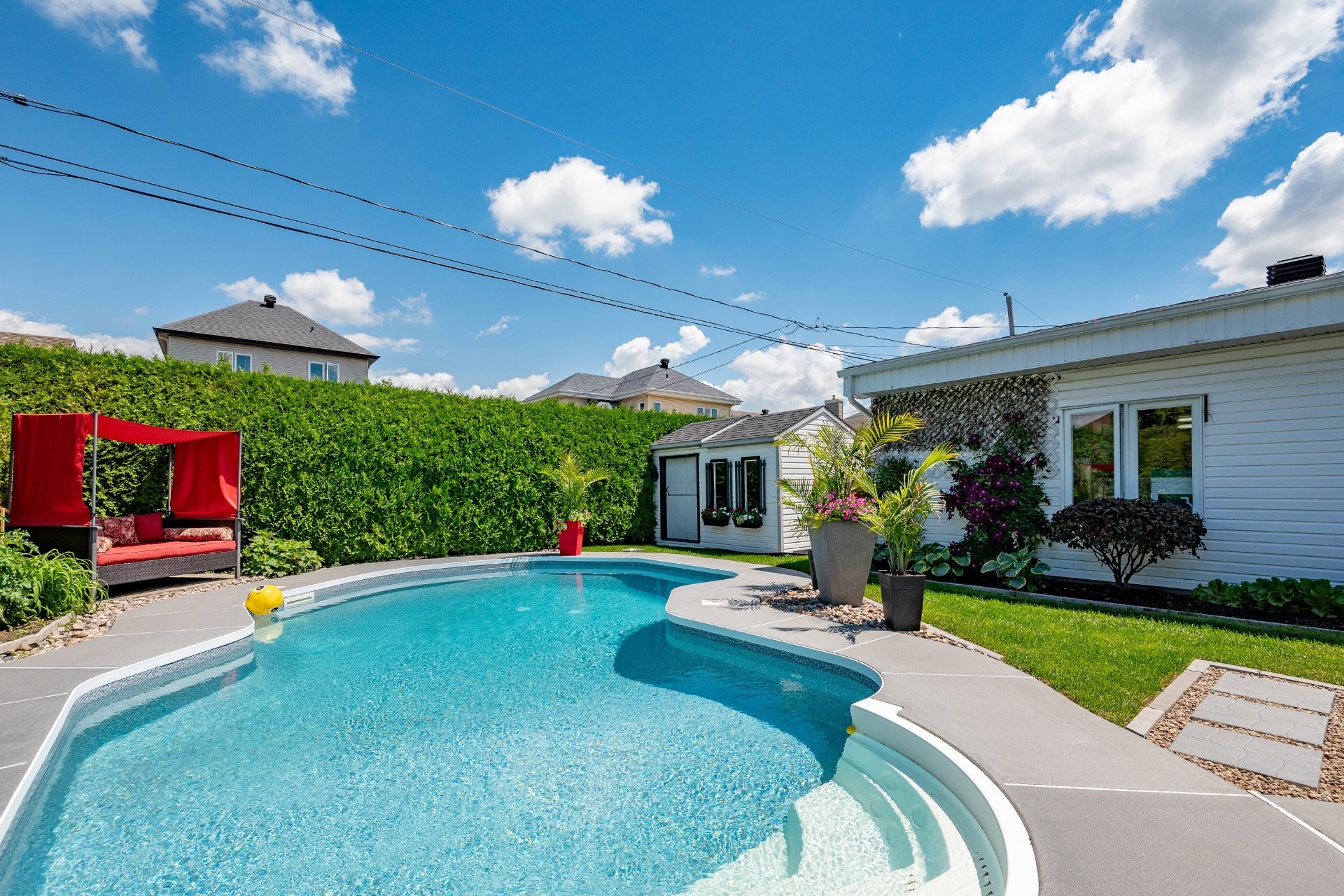 









29


Rue des Saules

,
Saint-Rémi,




QC
J0L2L0

