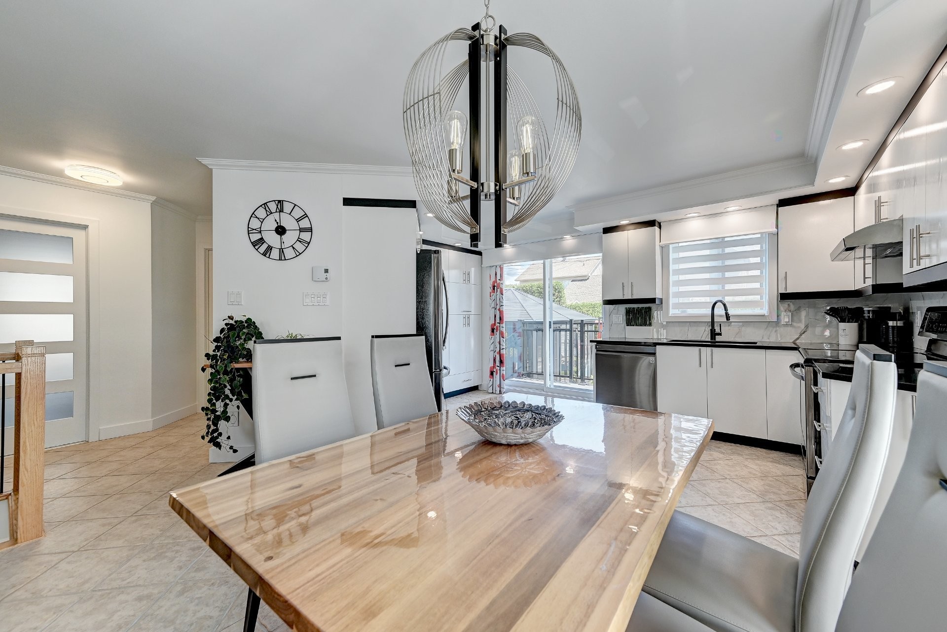 









29


Rue des Saules

,
Saint-Rémi,




QC
J0L2L0

