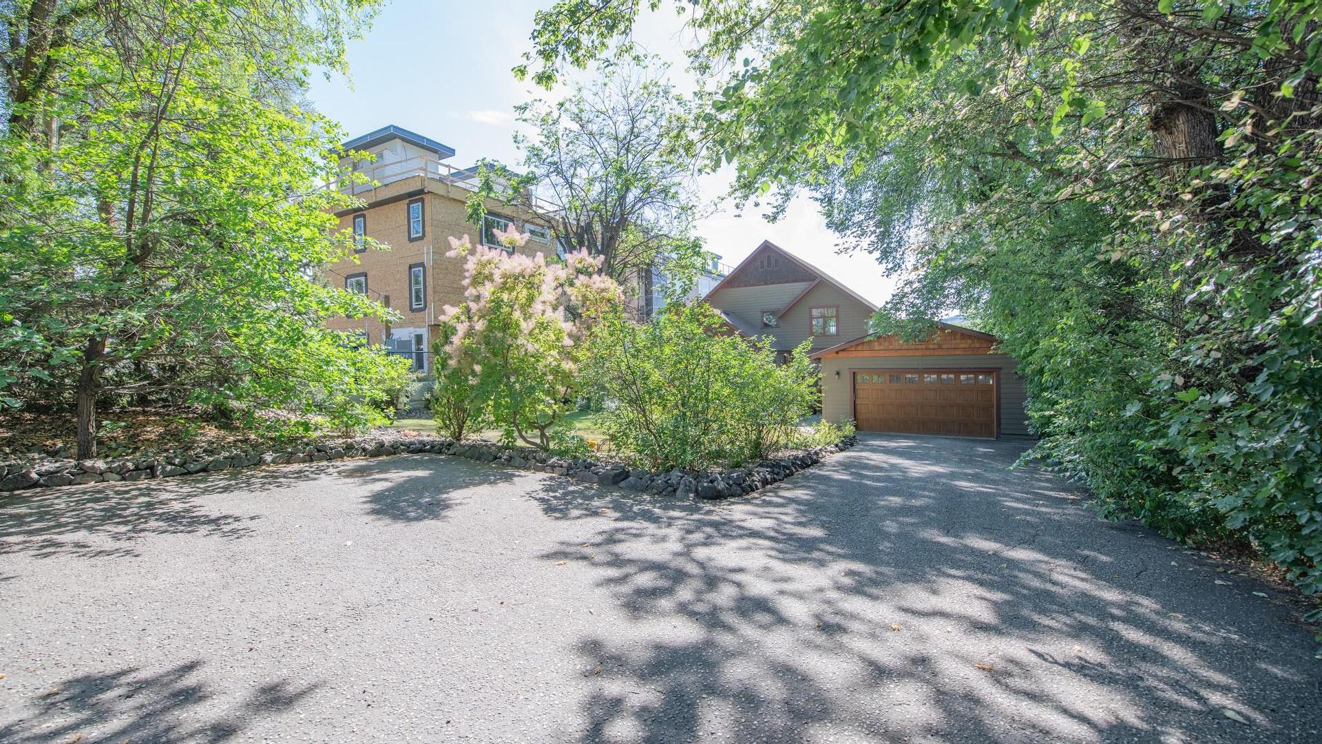 









3604


Pleasant Valley

Road,
Vernon,




BC
V1T 4L6

