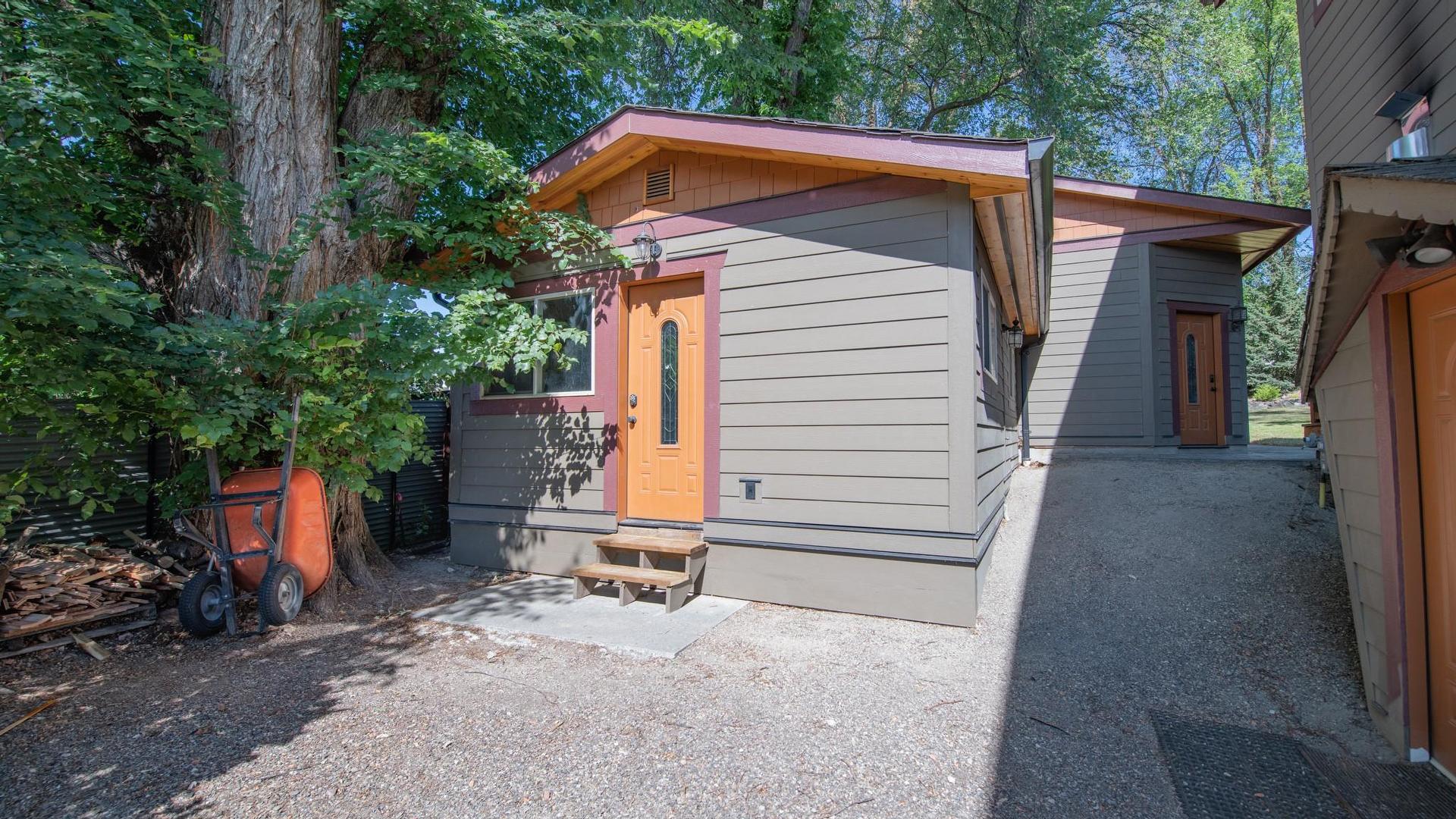 









3604


Pleasant Valley

Road,
Vernon,




BC
V1T 4L6

