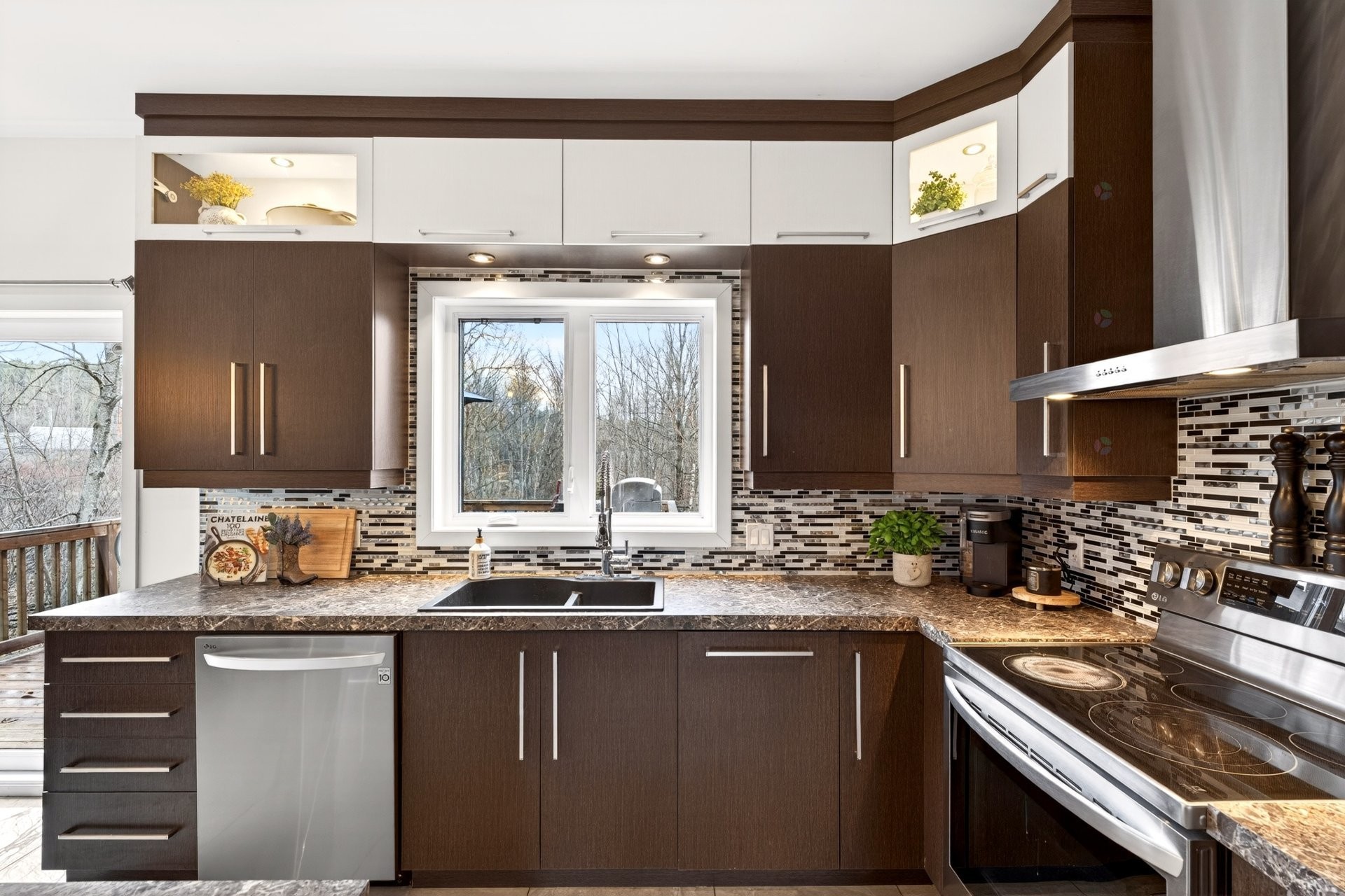 









1176


Ch. Édouard-Roy

,
Sherbrooke (Brompton/Rock Forest/Saint-Élie/Deauville),




QC
J1R0K1

