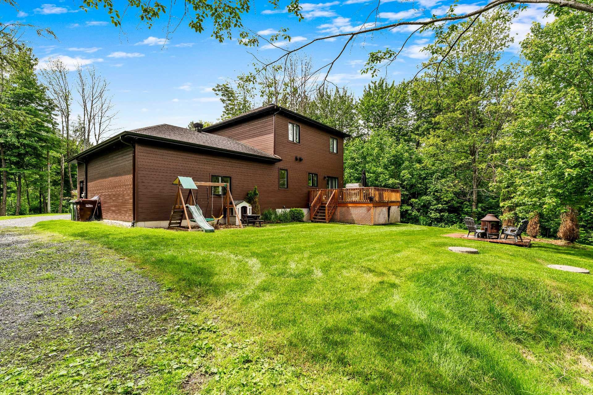 









1176


Ch. Édouard-Roy

,
Sherbrooke (Brompton/Rock Forest/Saint-Élie/Deauville),




QC
J1R0K1

