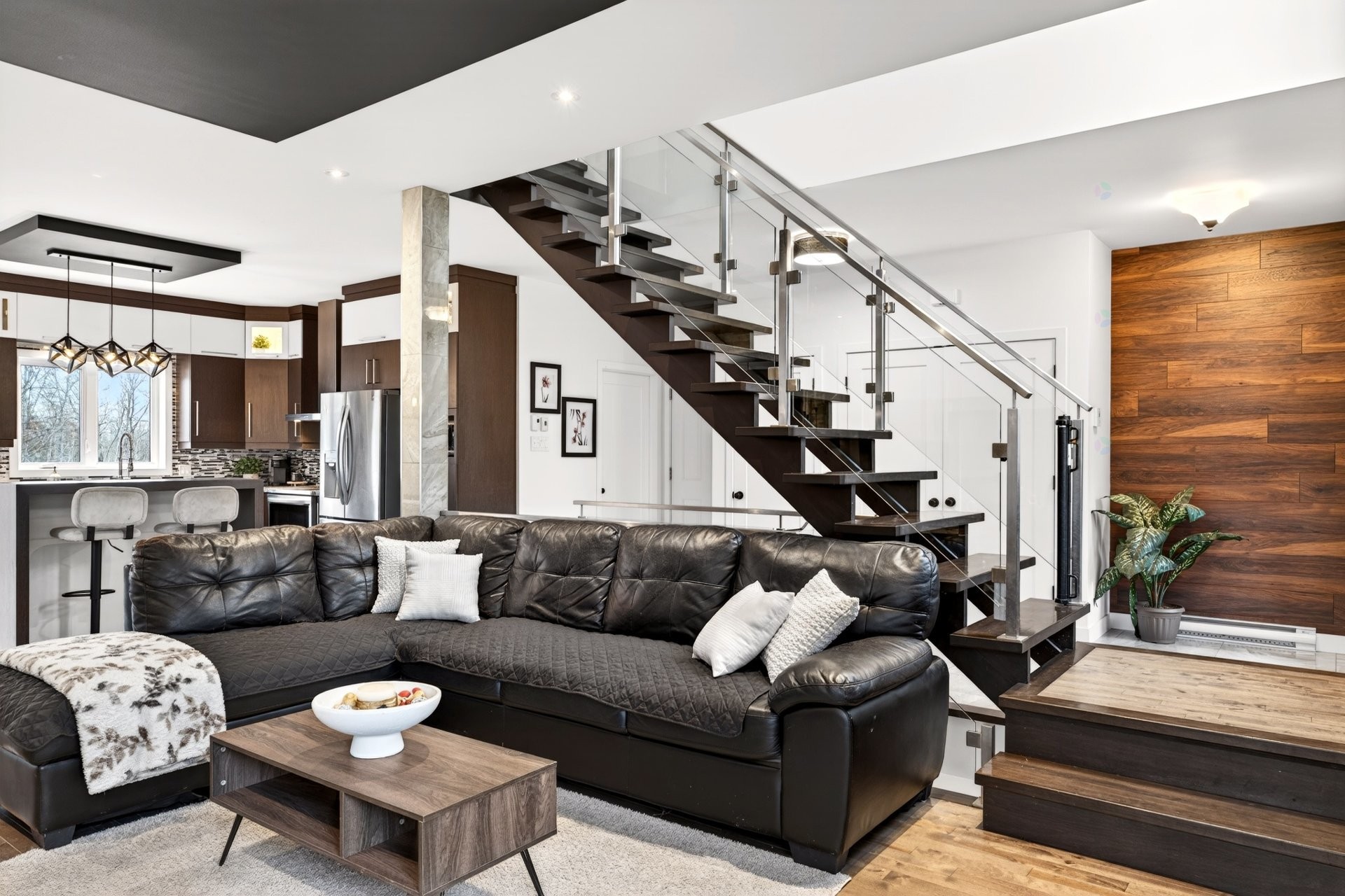 









1176


Ch. Édouard-Roy

,
Sherbrooke (Brompton/Rock Forest/Saint-Élie/Deauville),




QC
J1R0K1

