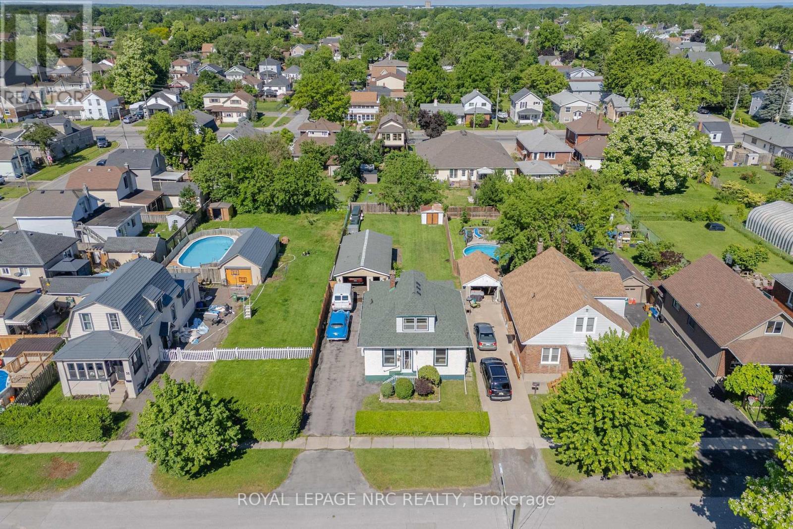 












19 CUNNINGHAM STREET

,
Thorold (Thorold Downtown),




Ontario
L2V3K6


