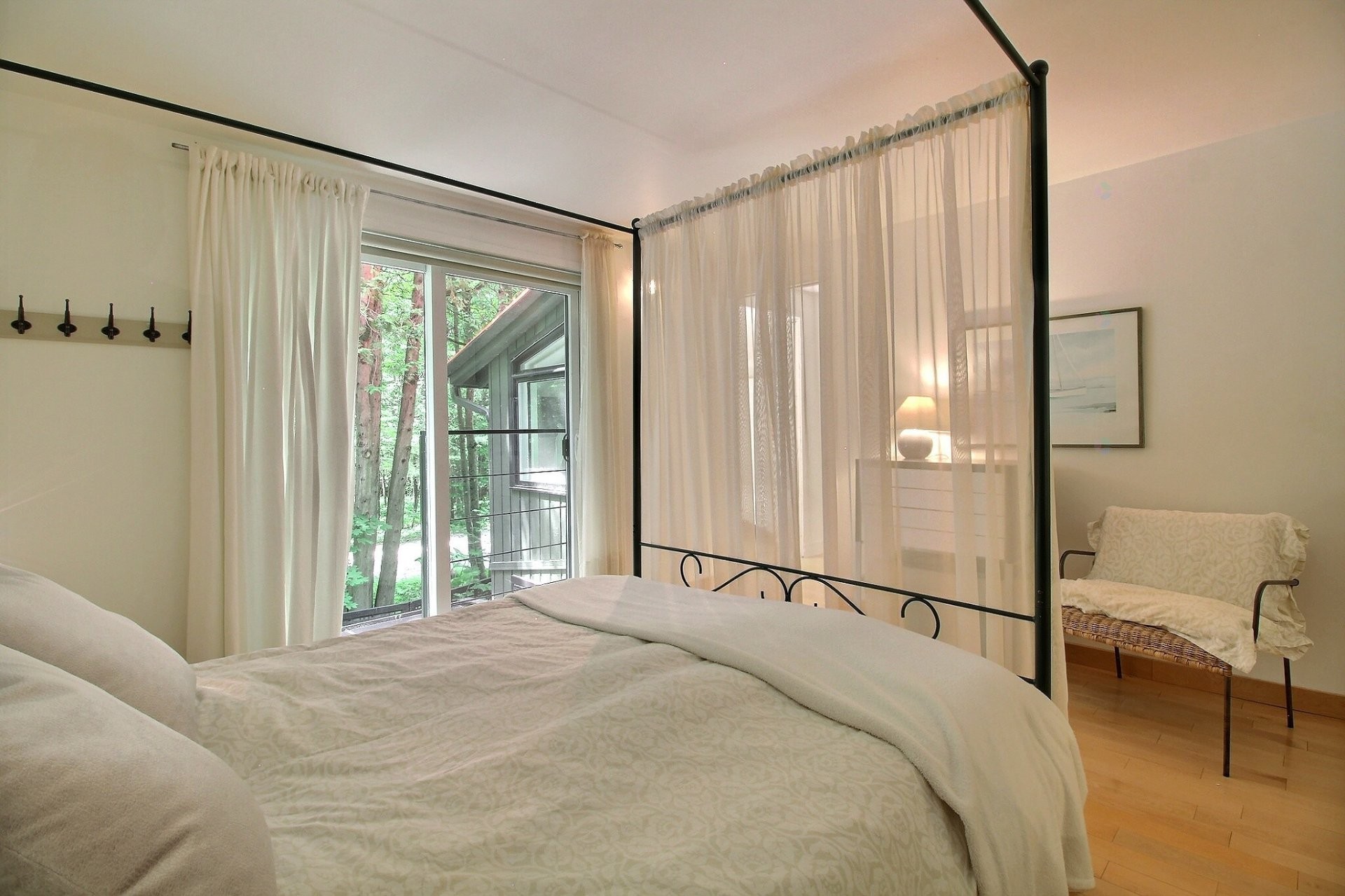 









34


Av. des Érables

,
Orford,




QC
J1X6W9

