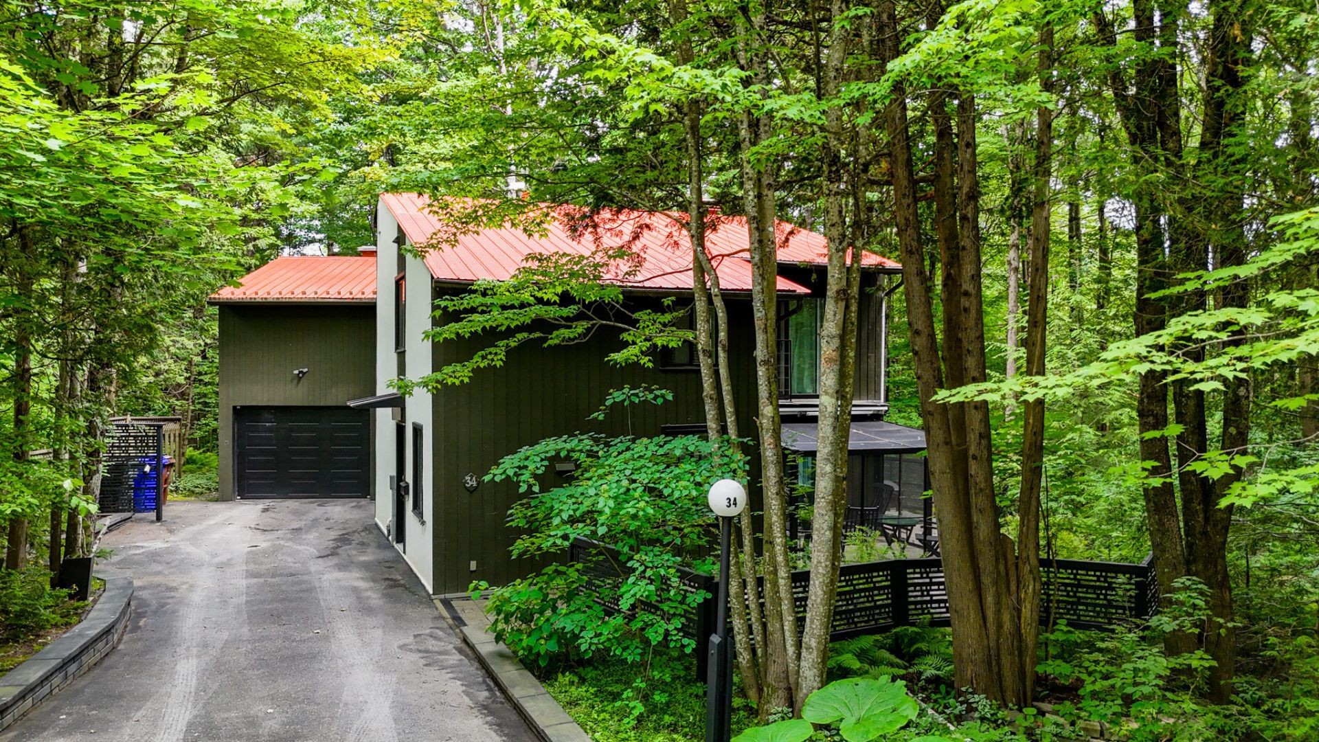 









34


Av. des Érables

,
Orford,




QC
J1X6W9

