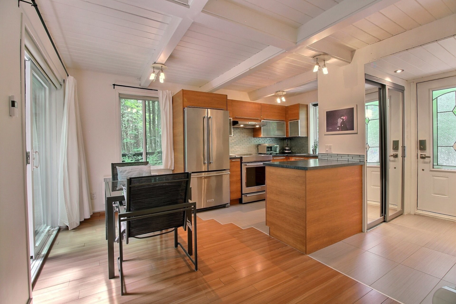 









34


Av. des Érables

,
Orford,




QC
J1X6W9

