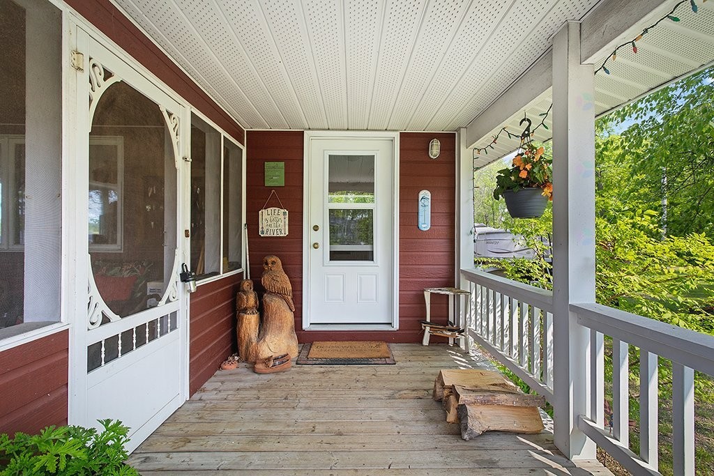 









485


Ch. des Outaouais

,
L'Île-du-Grand-Calumet,




QC
J0X1J0

