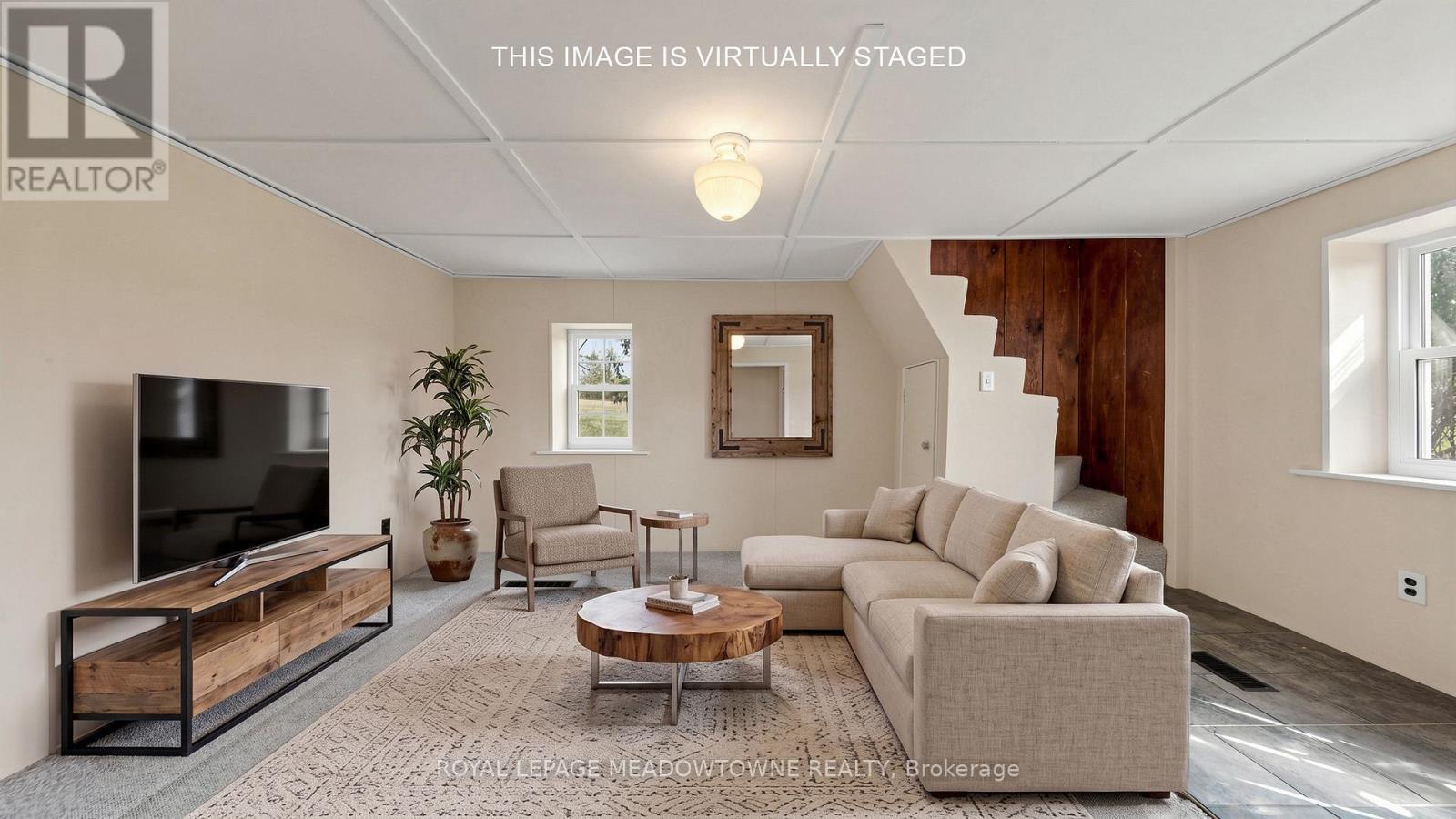 












13489 FOURTH LINE NASSAGAWEYA

,
Milton,




Ontario
N0B2K0

