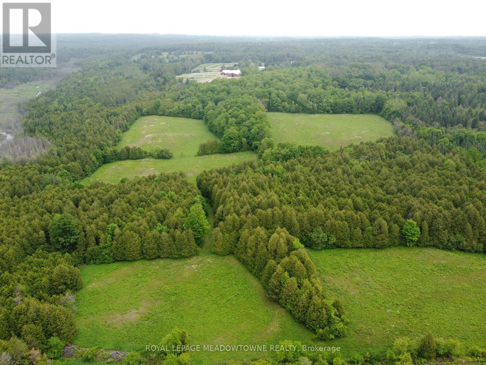 












13489 FOURTH LINE NASSAGAWEYA

,
Milton,




Ontario
N0B2K0

