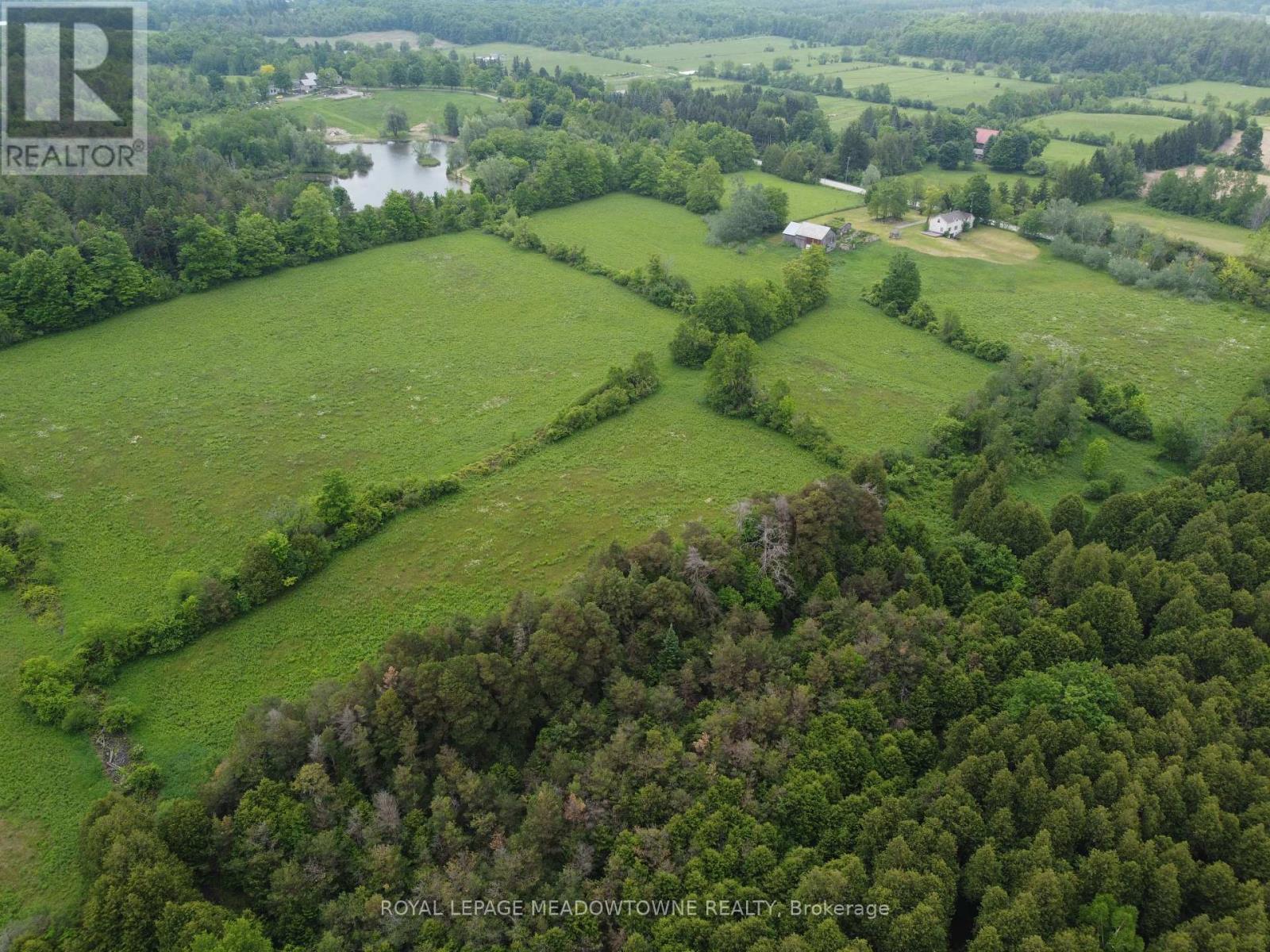 












13489 FOURTH LINE NASSAGAWEYA

,
Milton,




Ontario
N0B2K0

