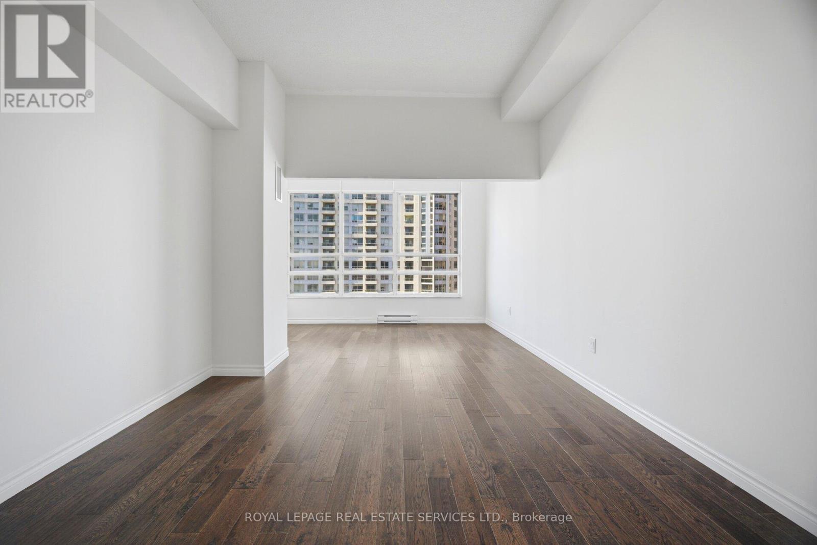 












1605 - 250 WEBB DRIVE

,
Mississauga,




Ontario
L5B3Z4

