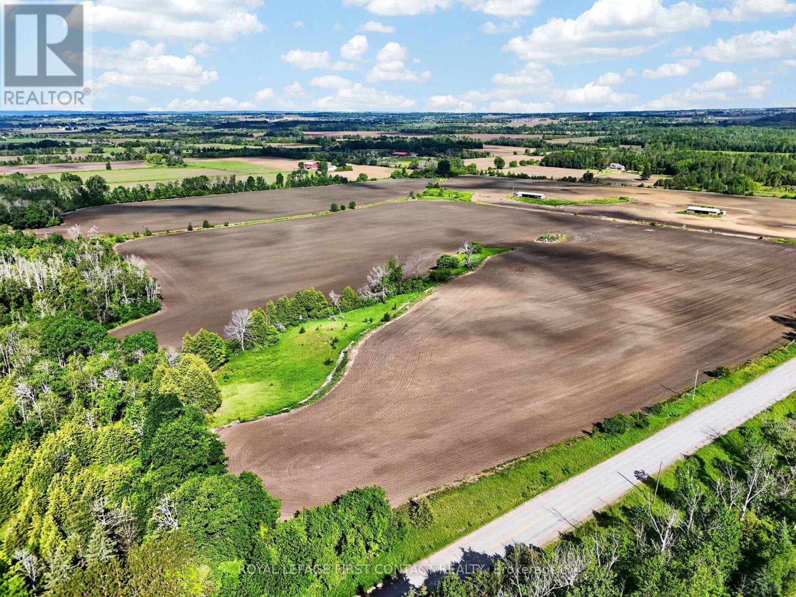 












4268 SIDEROAD 5 LINE S

,
Bradford West Gwillimbury,







Ontario
L0L1L0

