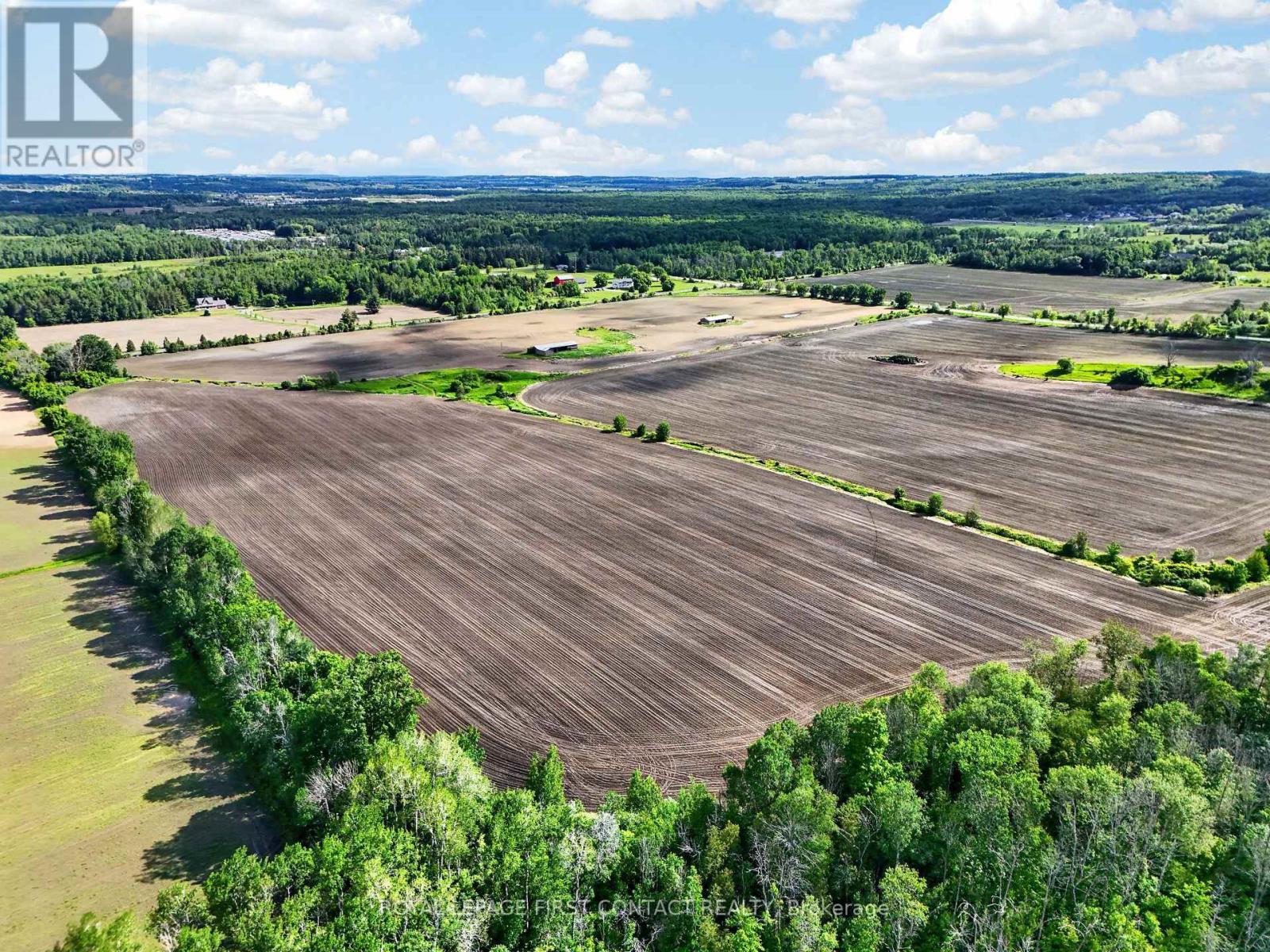 












4268 SIDEROAD 5 LINE S

,
Bradford West Gwillimbury,







Ontario
L0L1L0

