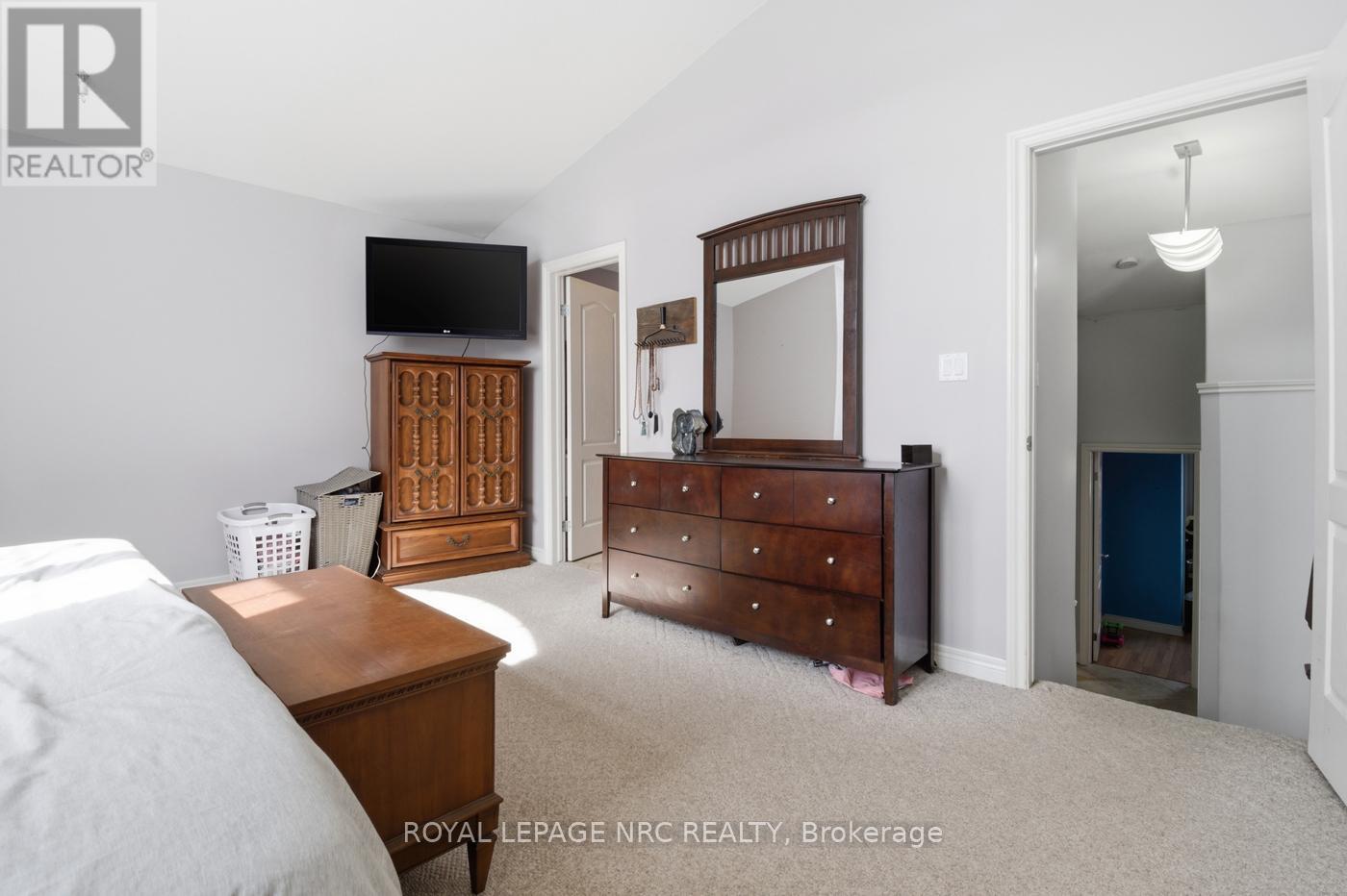 












4001 WEINBRENNER ROAD

,
Niagara Falls (Chippawa),




Ontario
L2G7X9

