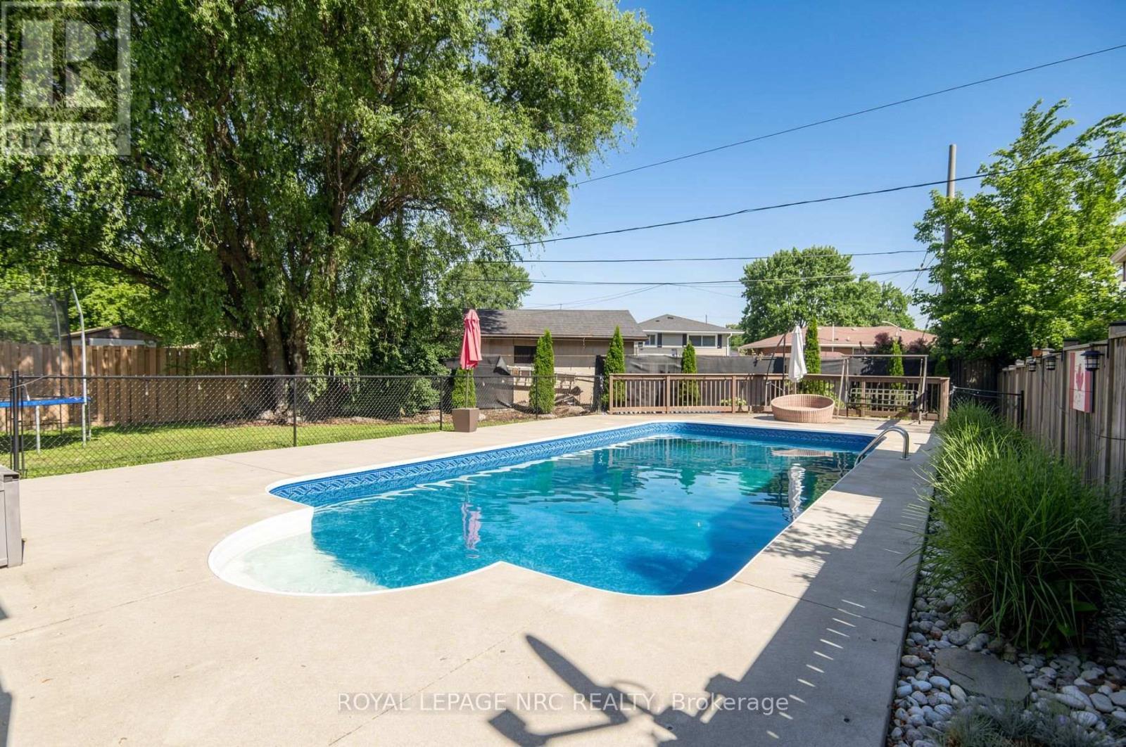 












4001 WEINBRENNER ROAD

,
Niagara Falls (Chippawa),




Ontario
L2G7X9

