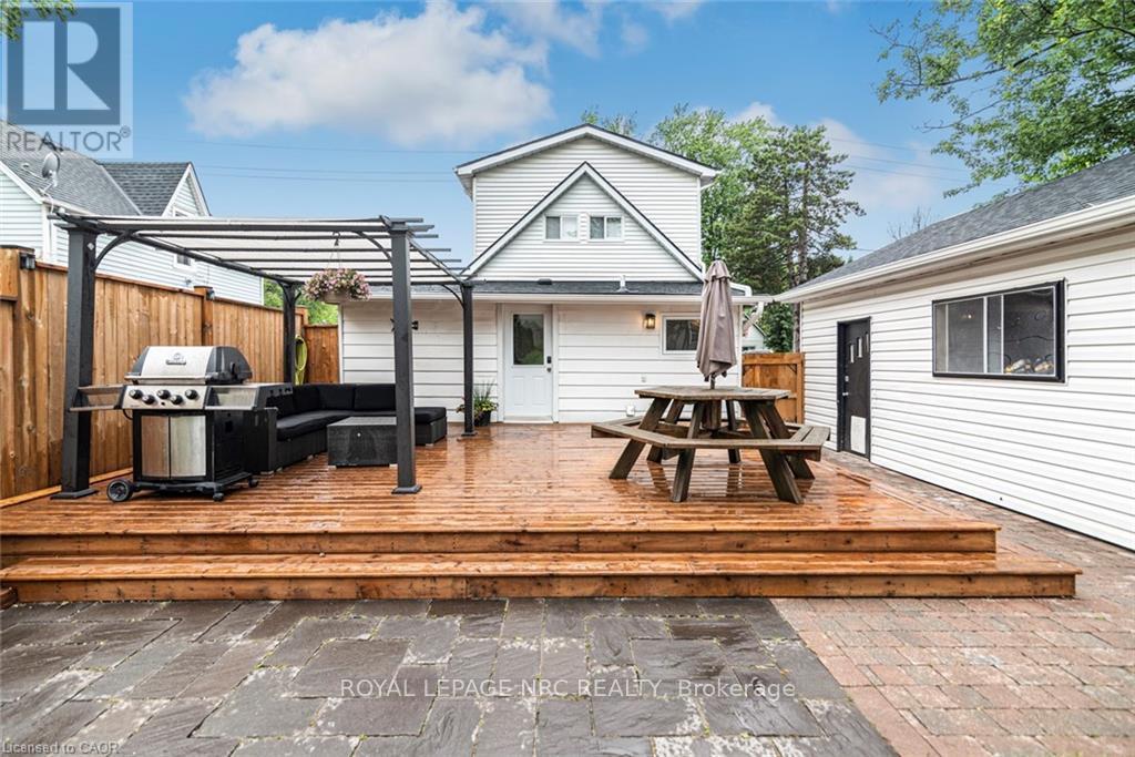 












811 TAMARAC STREET

,
Haldimand (Dunnville),




Ontario
N1A2E5

