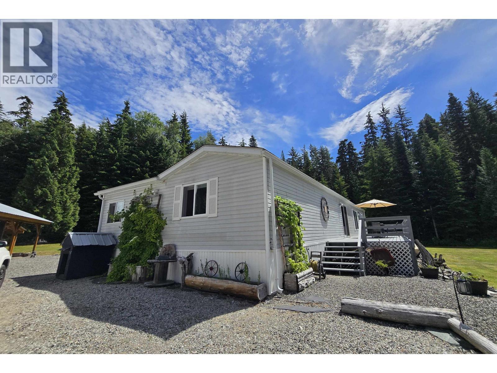 












2490 KRESTON STREET

,
Terrace,




British Columbia
V8G0G2

