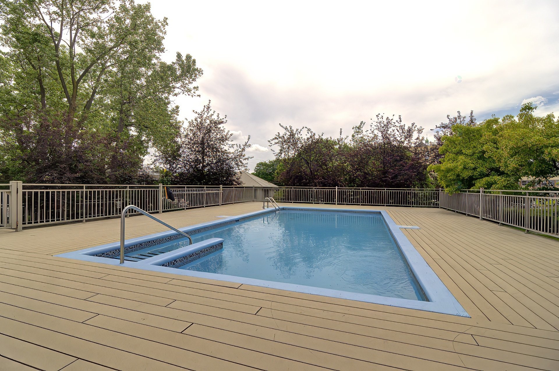 









8500


Rue Raymond-Pelletier

, 511,
Montréal (Ahuntsic-Cartierville),




QC
H2M0A3

