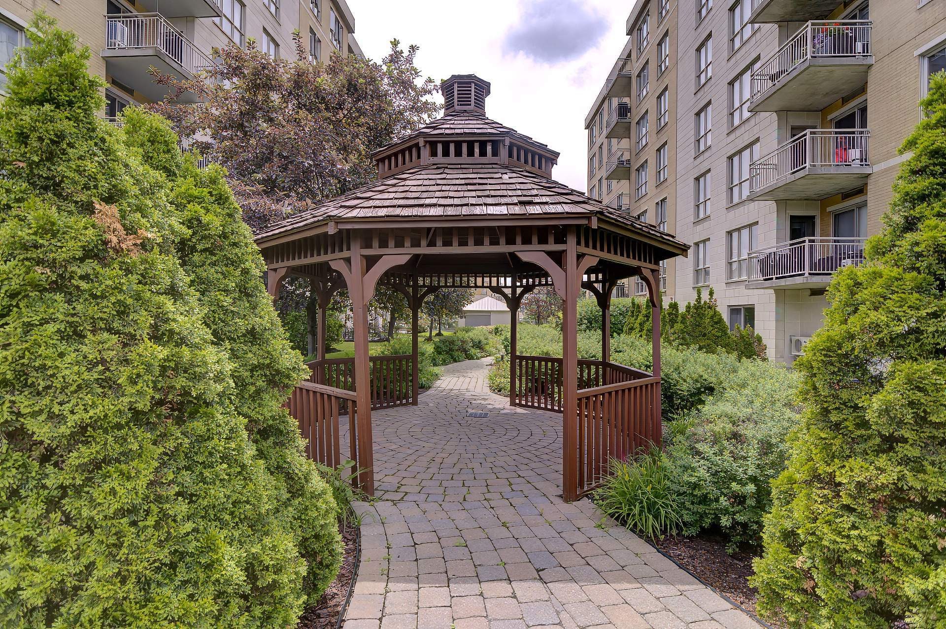 









8500


Rue Raymond-Pelletier

, 511,
Montréal (Ahuntsic-Cartierville),




QC
H2M0A3

