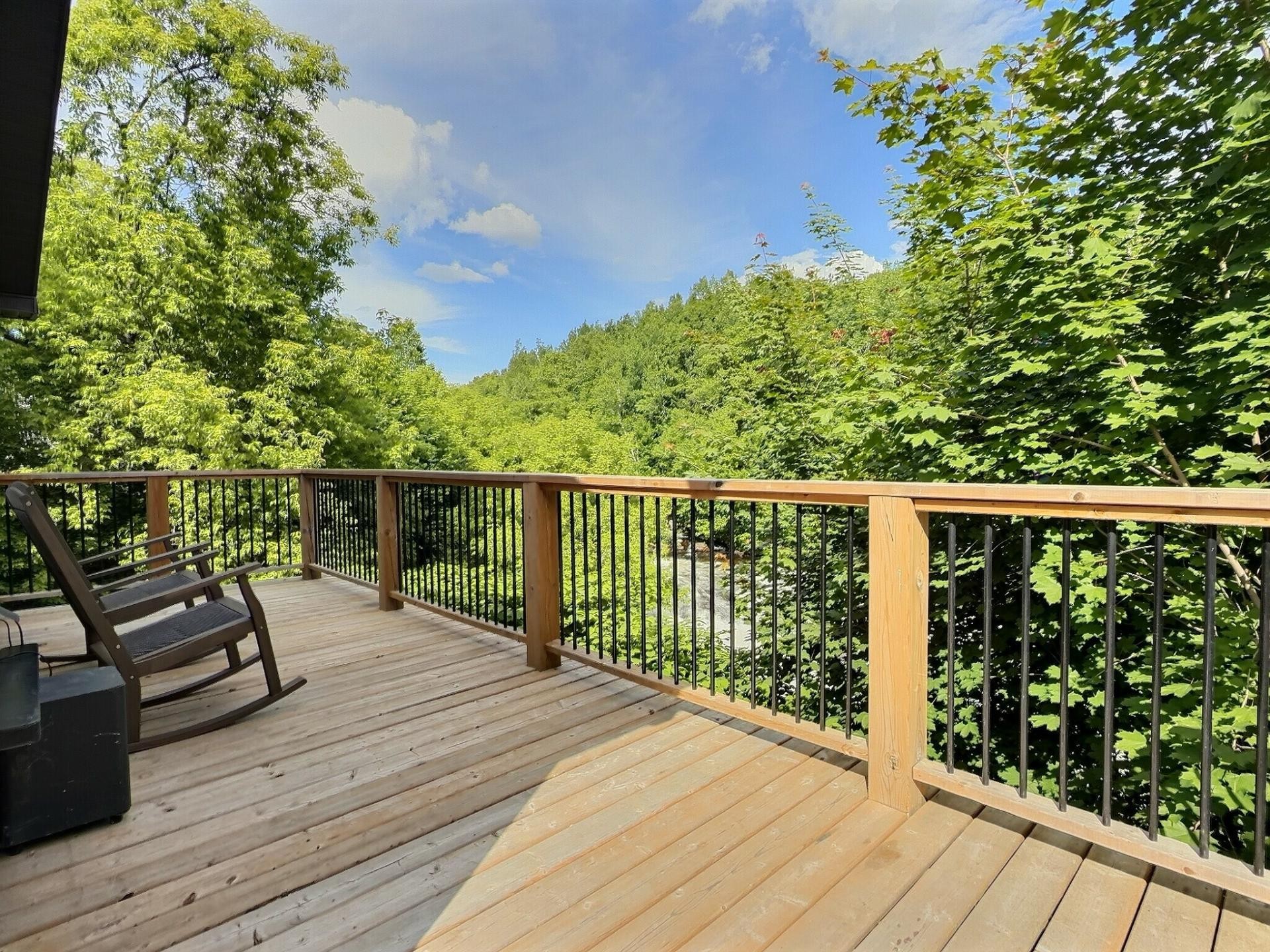 









133


Rue Ketchen

,
Témiscaming,




QC
J0Z3R0

