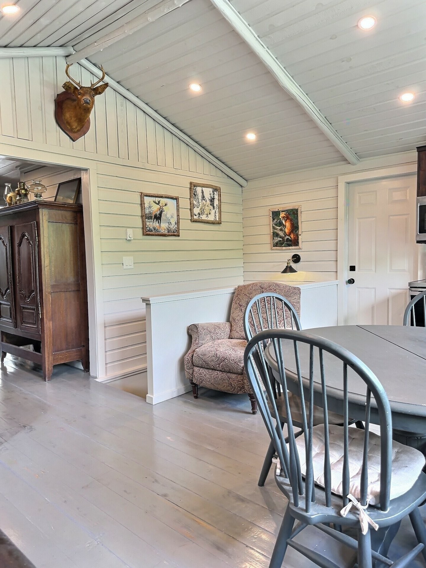 









133


Rue Ketchen

,
Témiscaming,




QC
J0Z3R0

