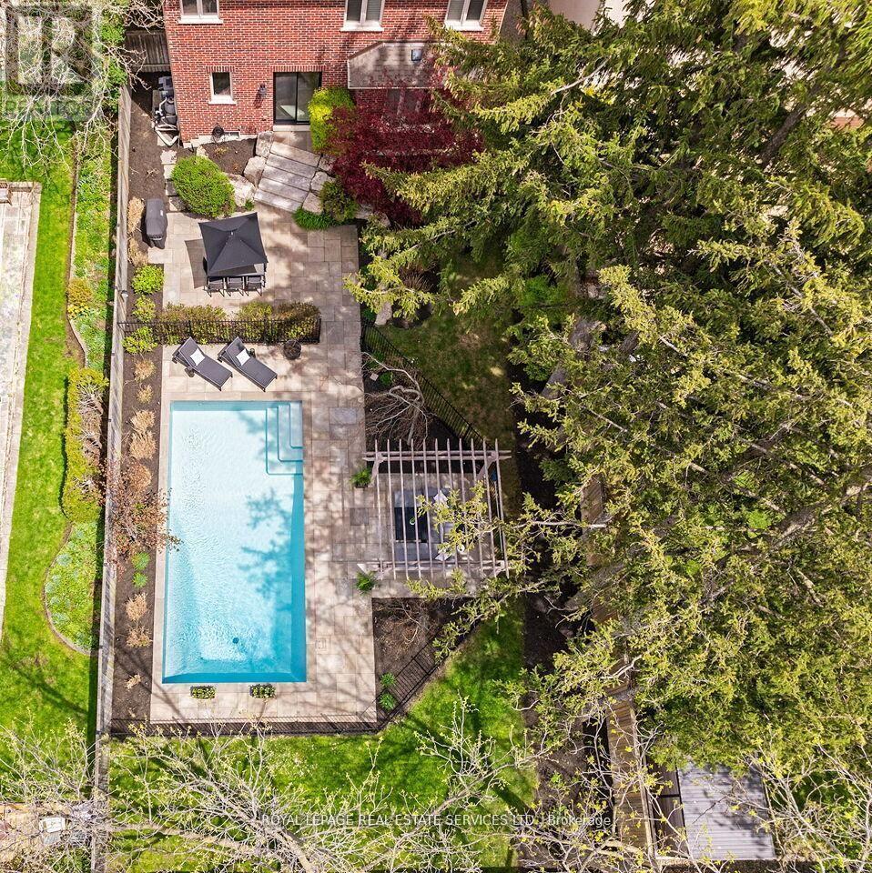 












24 JOPLING AVENUE N

,
Toronto,




Ontario
M9B4E7

