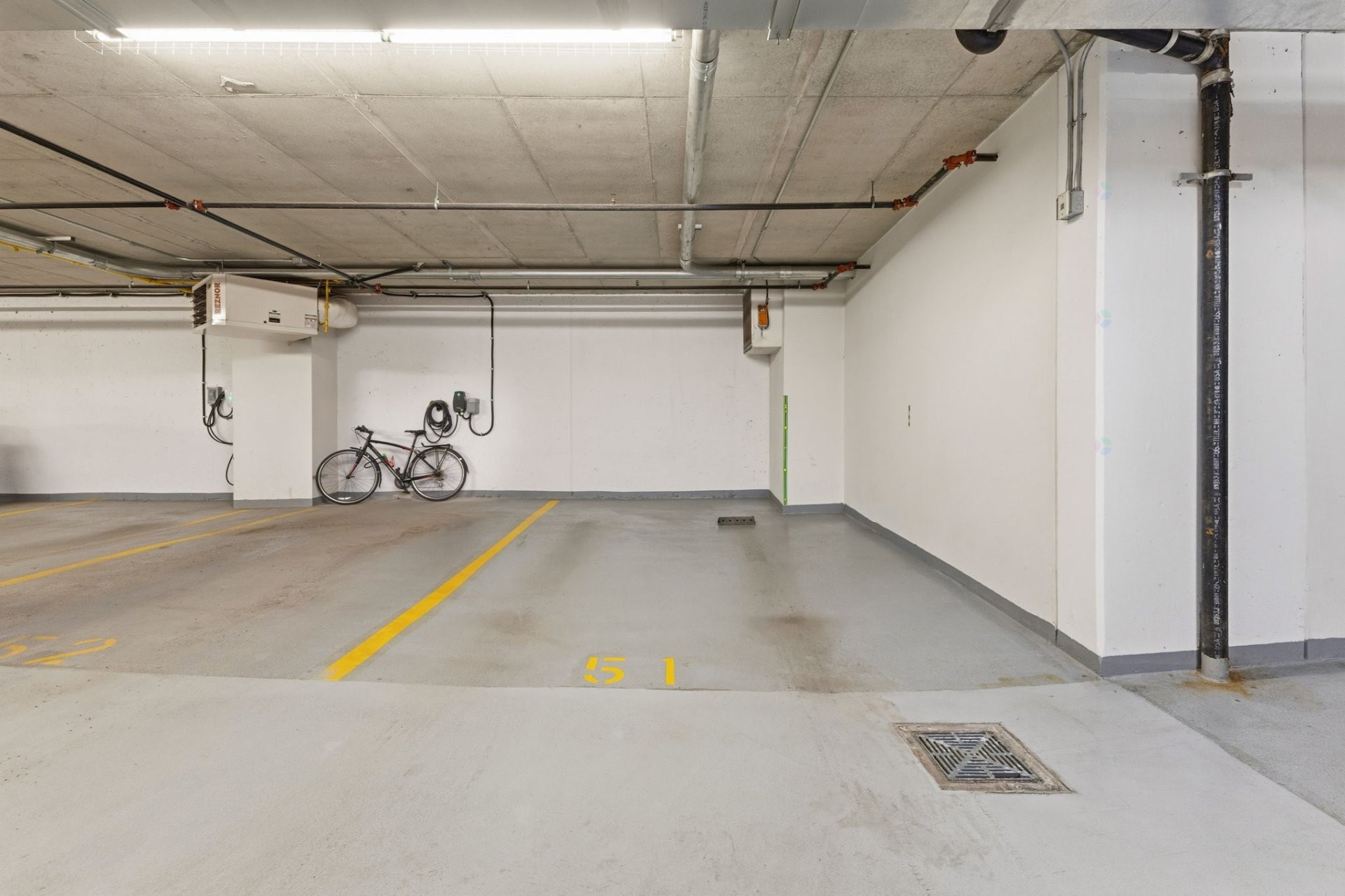 









224


Boul. Alexandre-Taché

, 207,
Gatineau (Hull),




QC
J9A0B8

