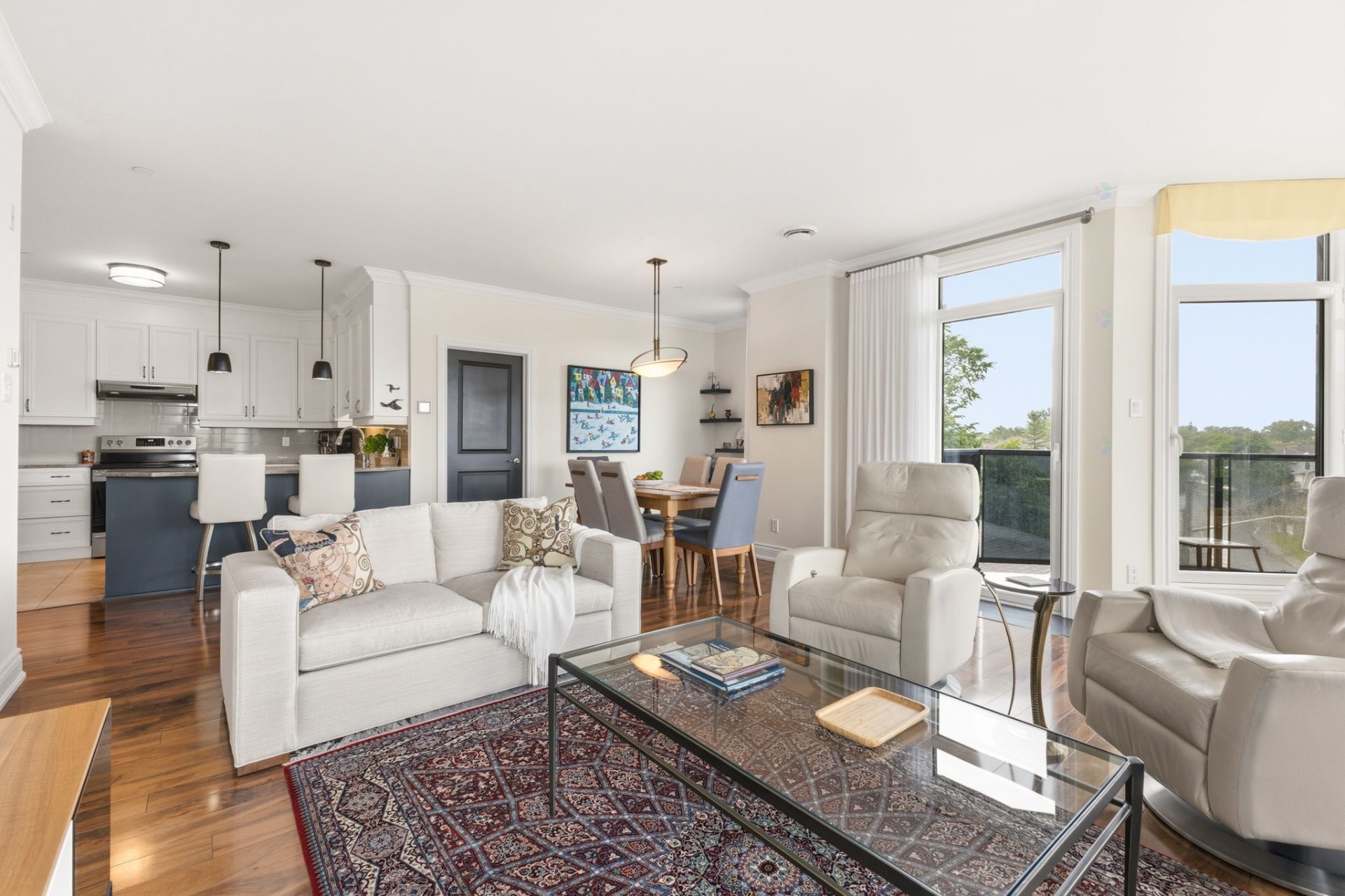 









224


Boul. Alexandre-Taché

, 207,
Gatineau (Hull),




QC
J9A0B8

