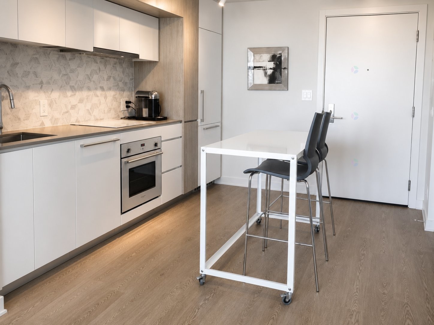 









1188


Rue St-Antoine O.

, 3111,
Montréal (Ville-Marie),




QC
H3C1B4

