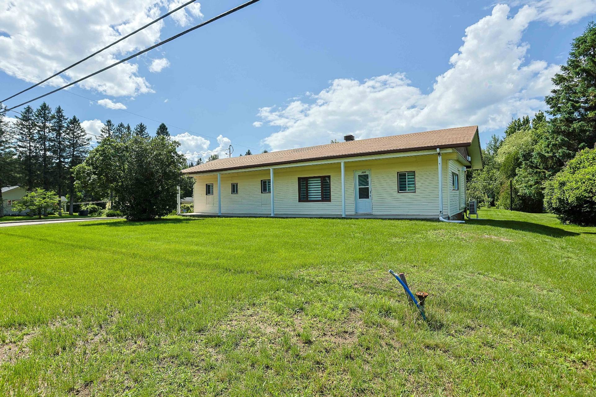 









880


Boul. Trudel O.

,
Saint-Boniface,




QC
G0X2L0

