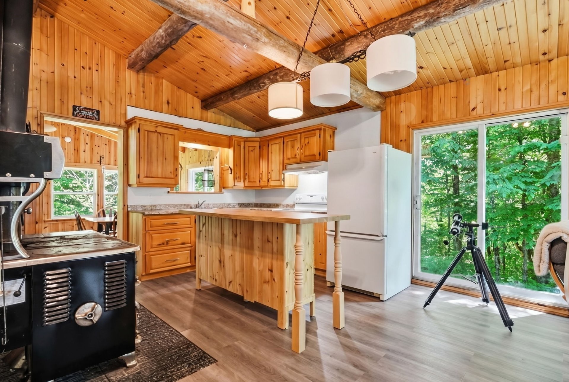 









267


Ch. du Rang-A

,
Otter Lake,




QC
J0X2P0

