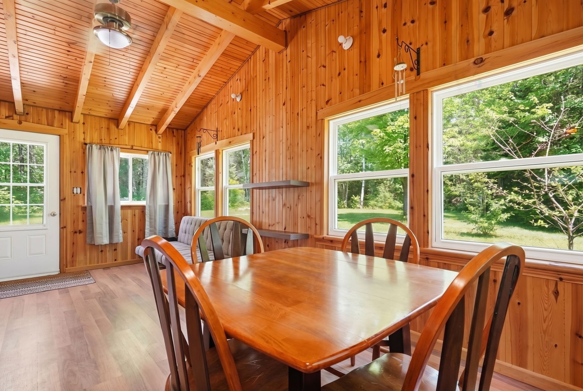 









267


Ch. du Rang-A

,
Otter Lake,




QC
J0X2P0

