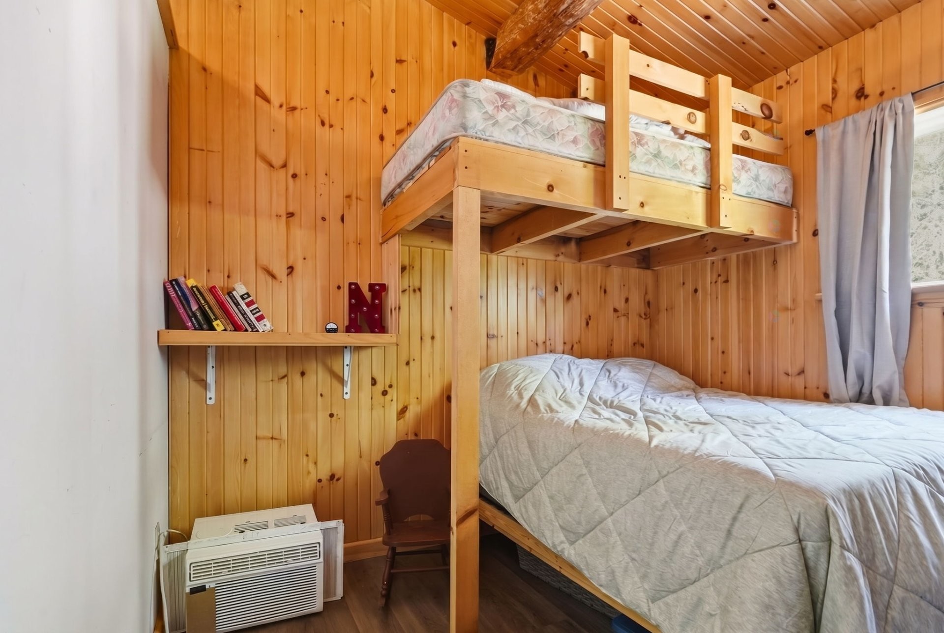 









267


Ch. du Rang-A

,
Otter Lake,




QC
J0X2P0

