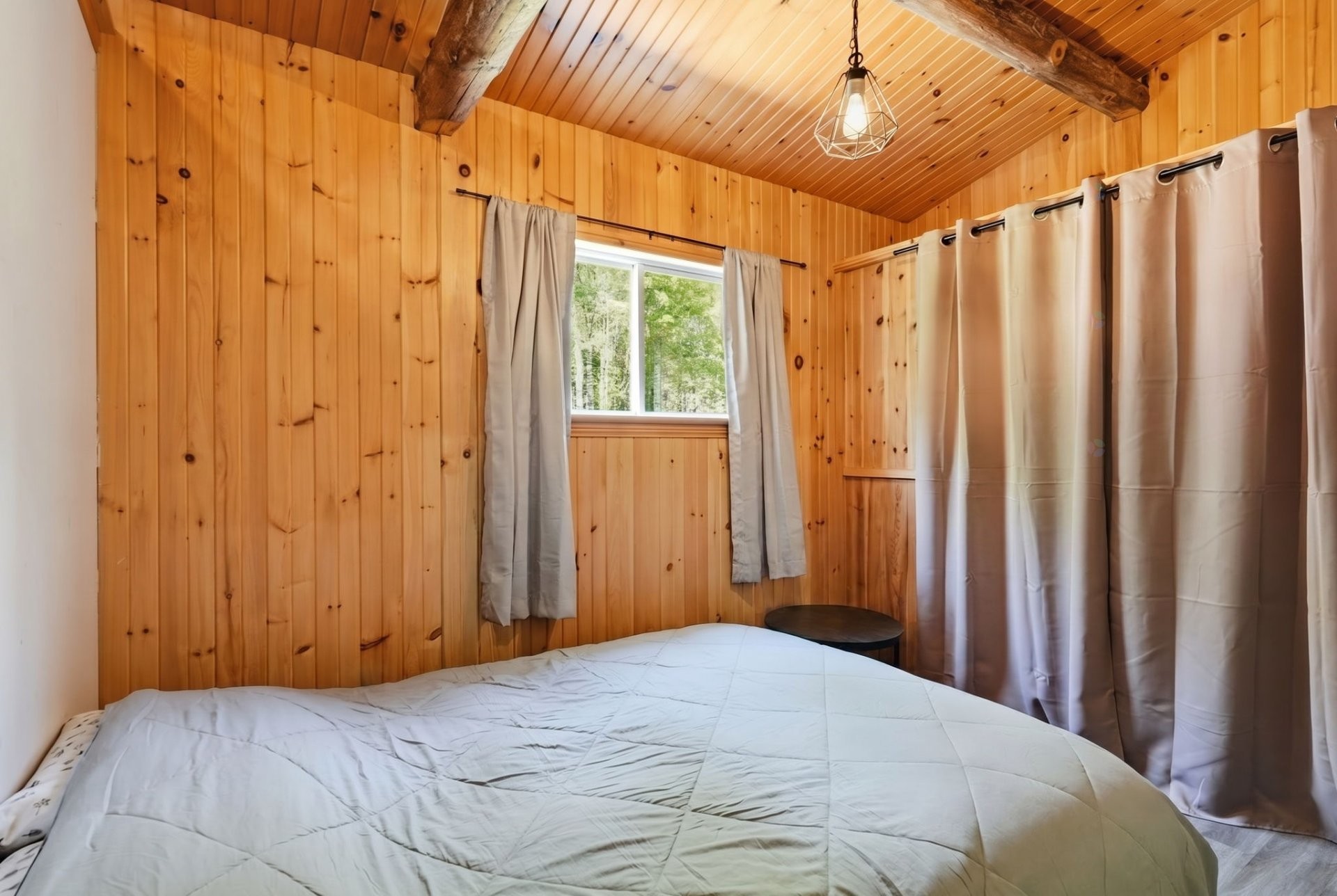 









267


Ch. du Rang-A

,
Otter Lake,




QC
J0X2P0

