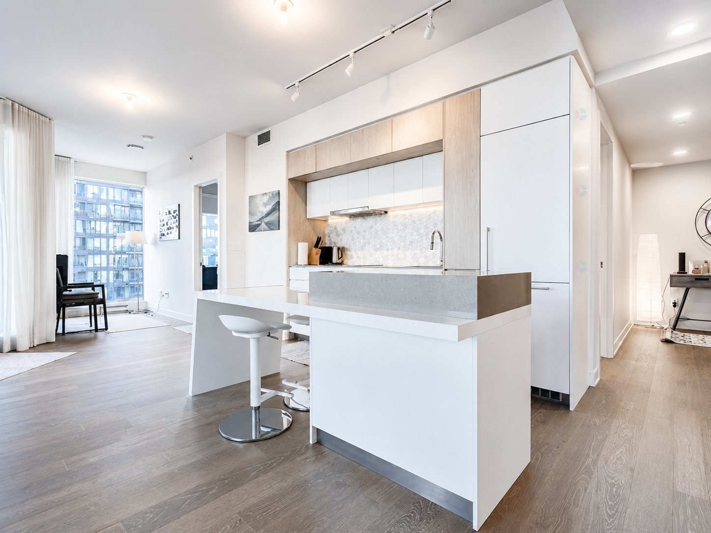 









1188


Rue St-Antoine O.

, 1104,
Montréal (Ville-Marie),




QC
H3C1B4

