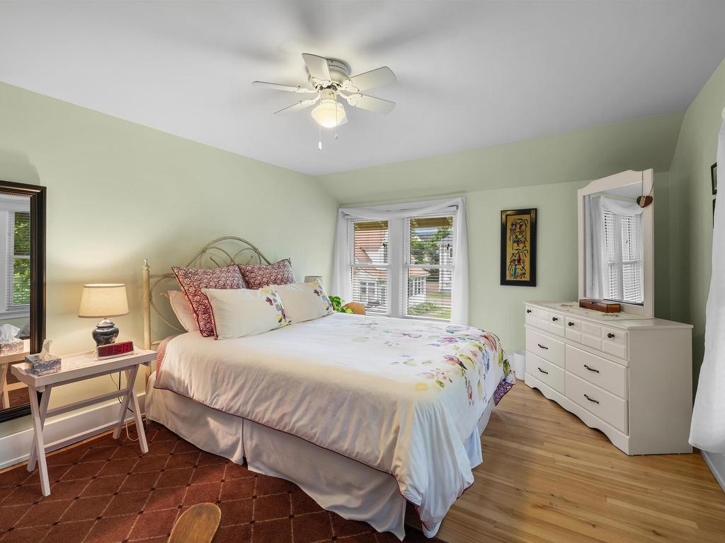 












190 HARVARD Street

,
Summerside,




PE
C1N 1R6

