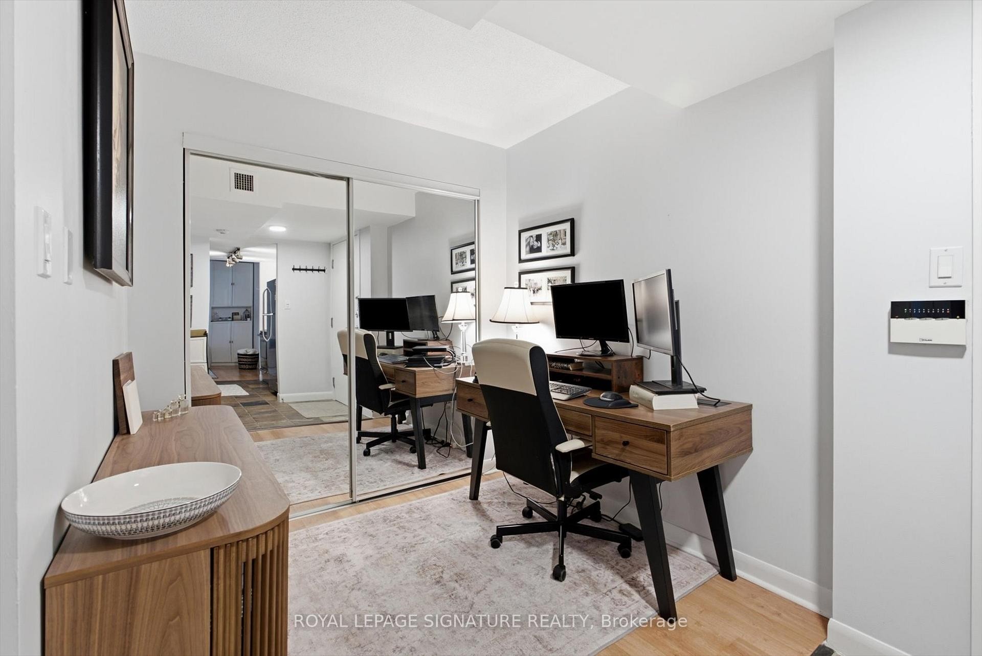 









323


Richmond

Street East, 704,
Toronto,




ON
M5A 3R3

