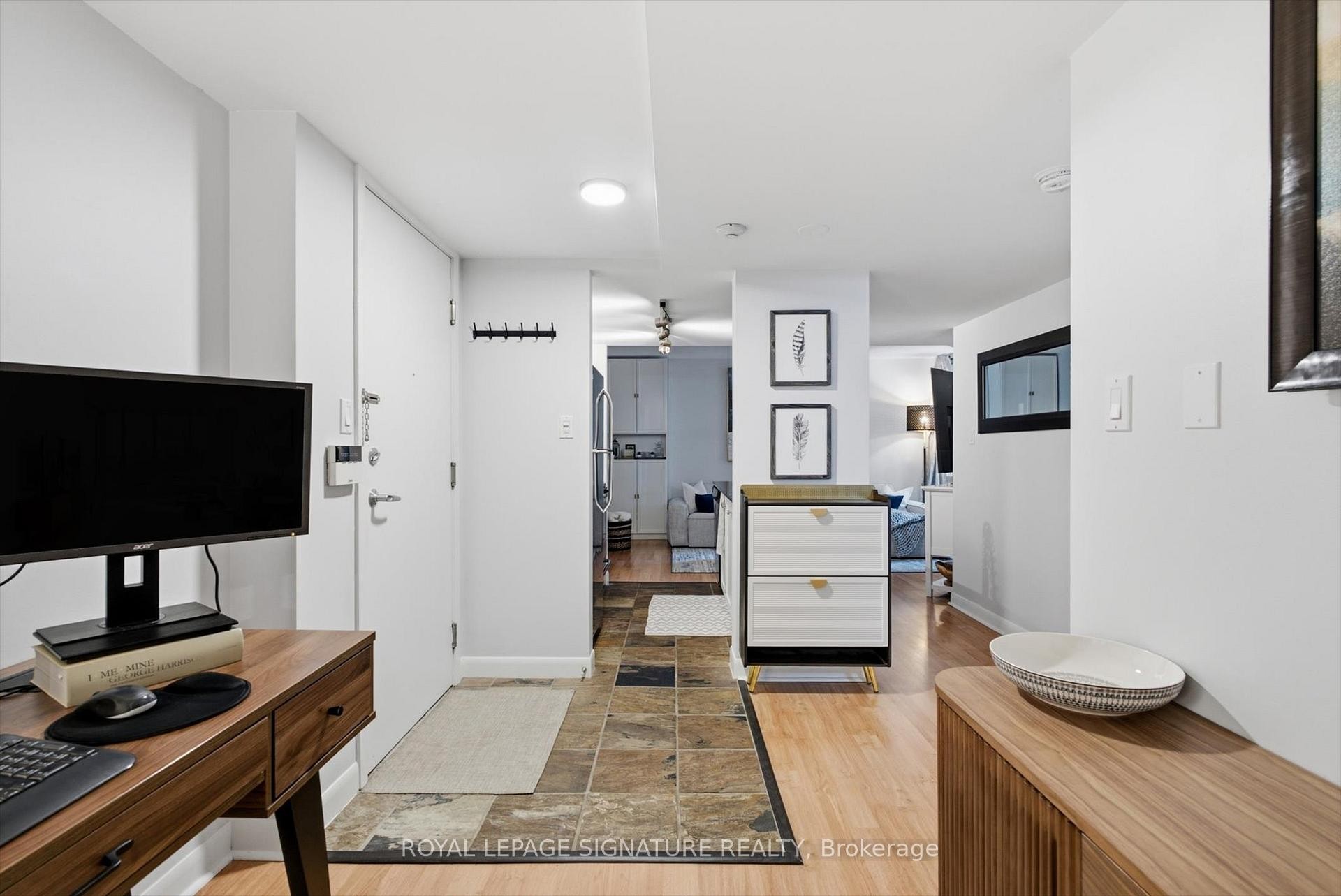 









323


Richmond

Street East, 704,
Toronto,




ON
M5A 3R3


