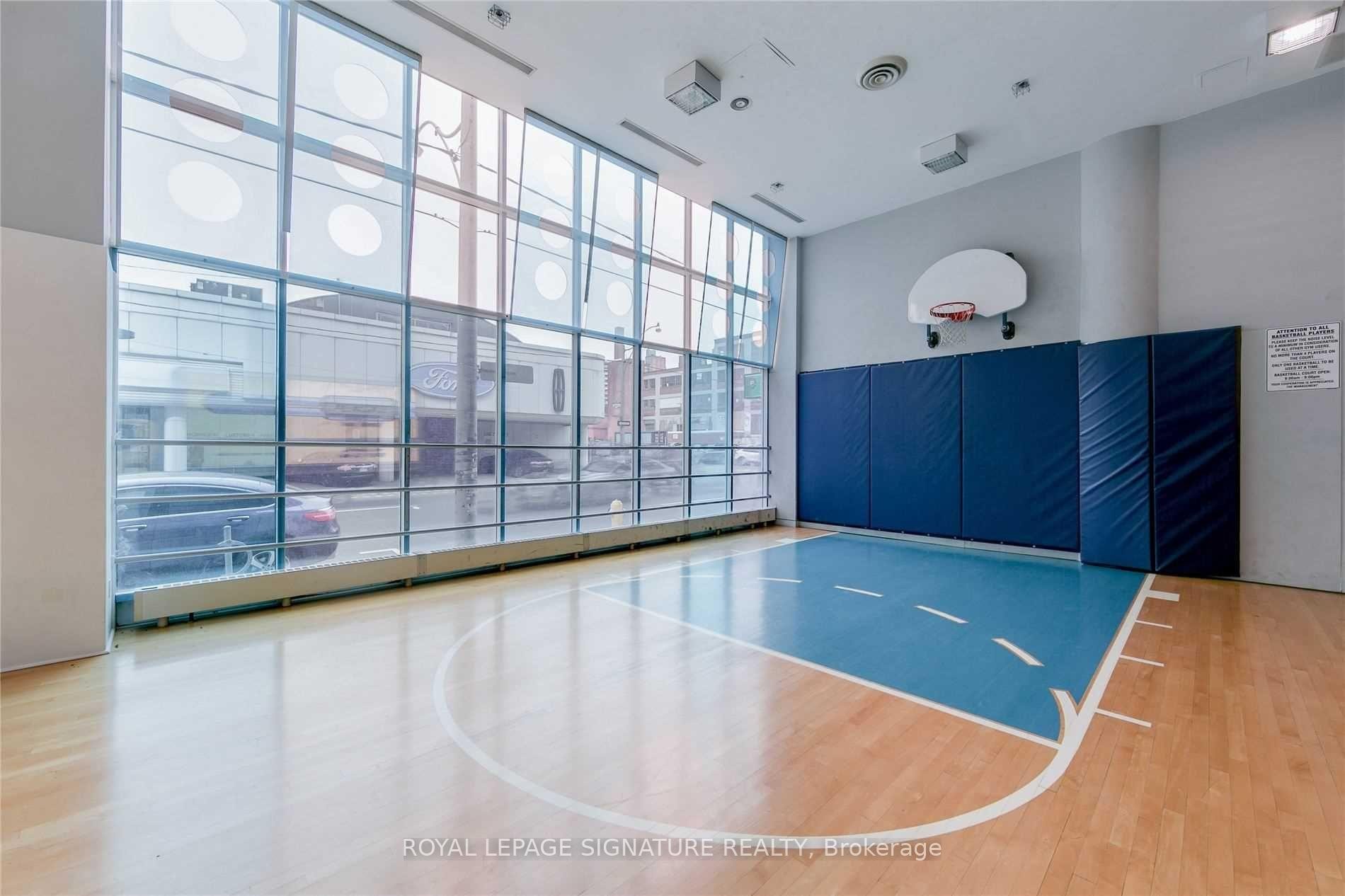 









323


Richmond

Street East, 704,
Toronto,




ON
M5A 3R3

