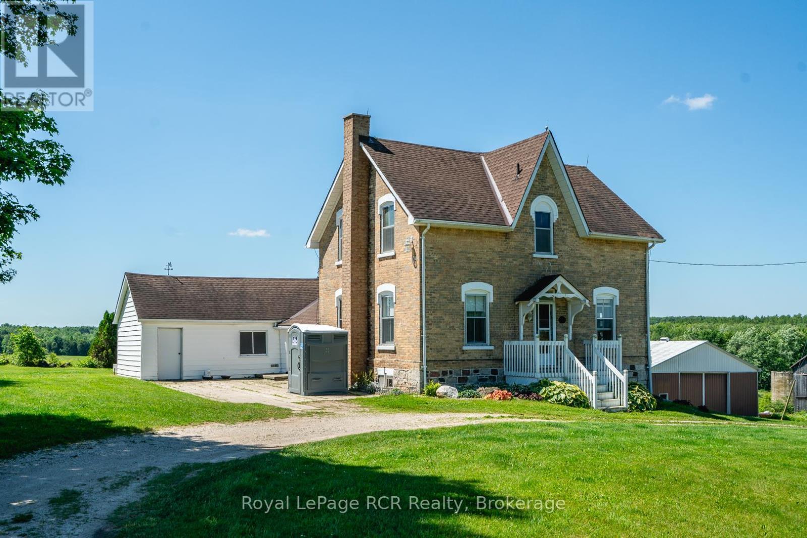 












541568 CONCESSION 14 NDR

,
West Grey,







Ontario
N0G1L0

