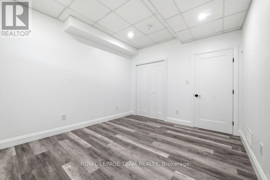 












29 GILLIES STREET

,
McNab/Braeside,




Ontario
K0A1G0

