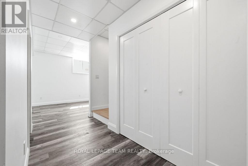












29 GILLIES STREET

,
McNab/Braeside,




Ontario
K0A1G0

