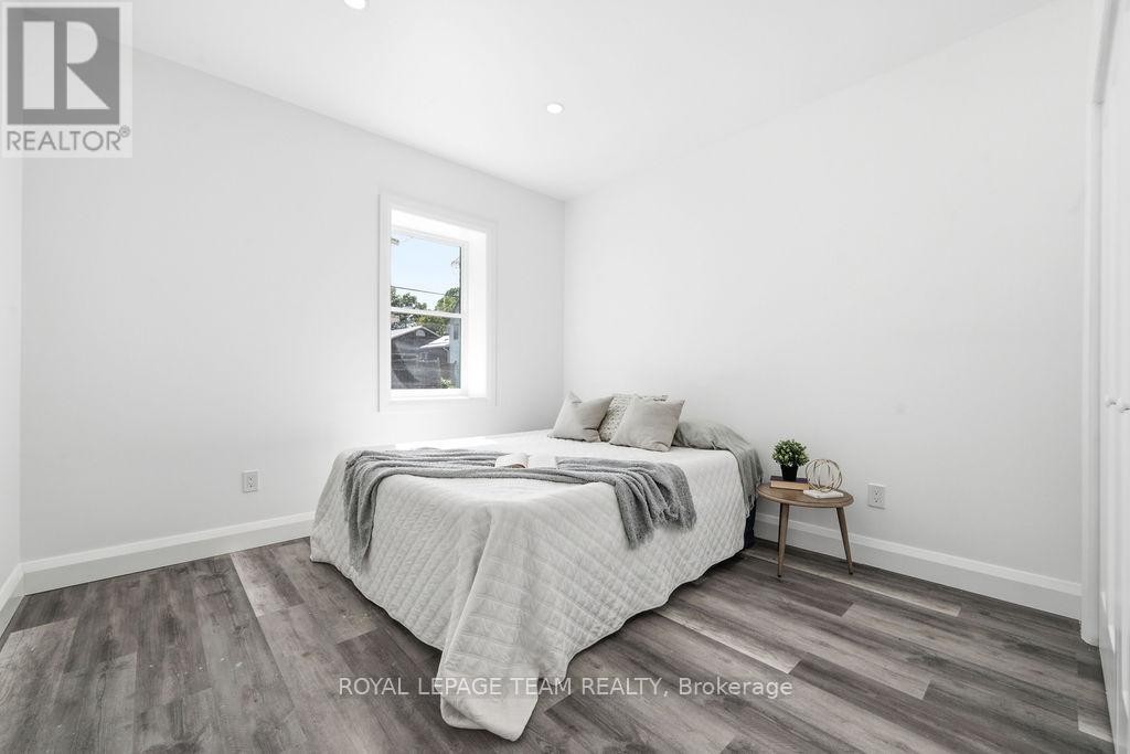 












29 GILLIES STREET

,
McNab/Braeside,




Ontario
K0A1G0

