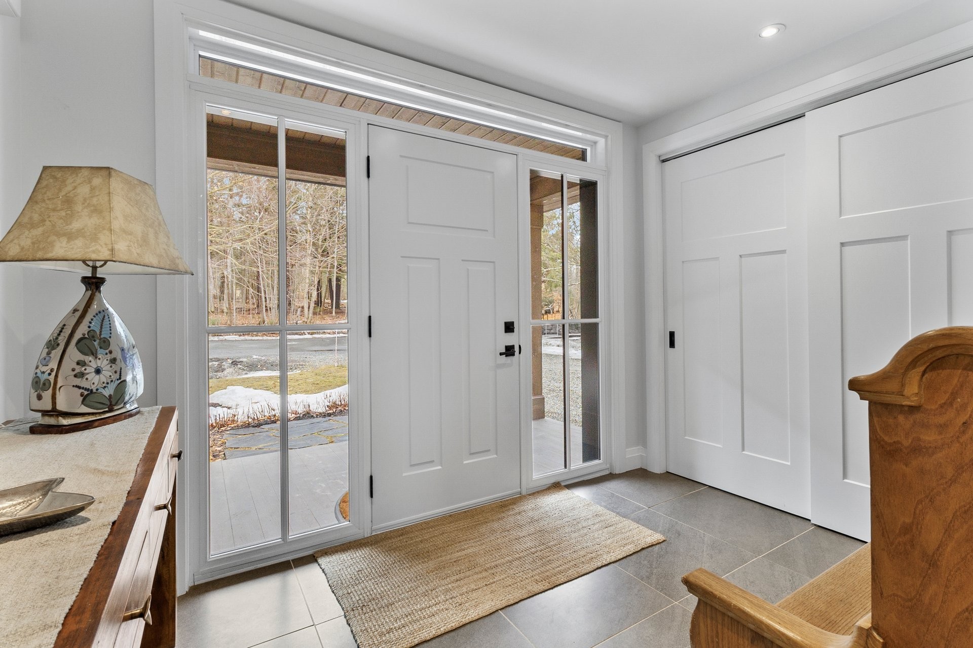









230


Rue René

,
Magog,




QC
J1X7P7


