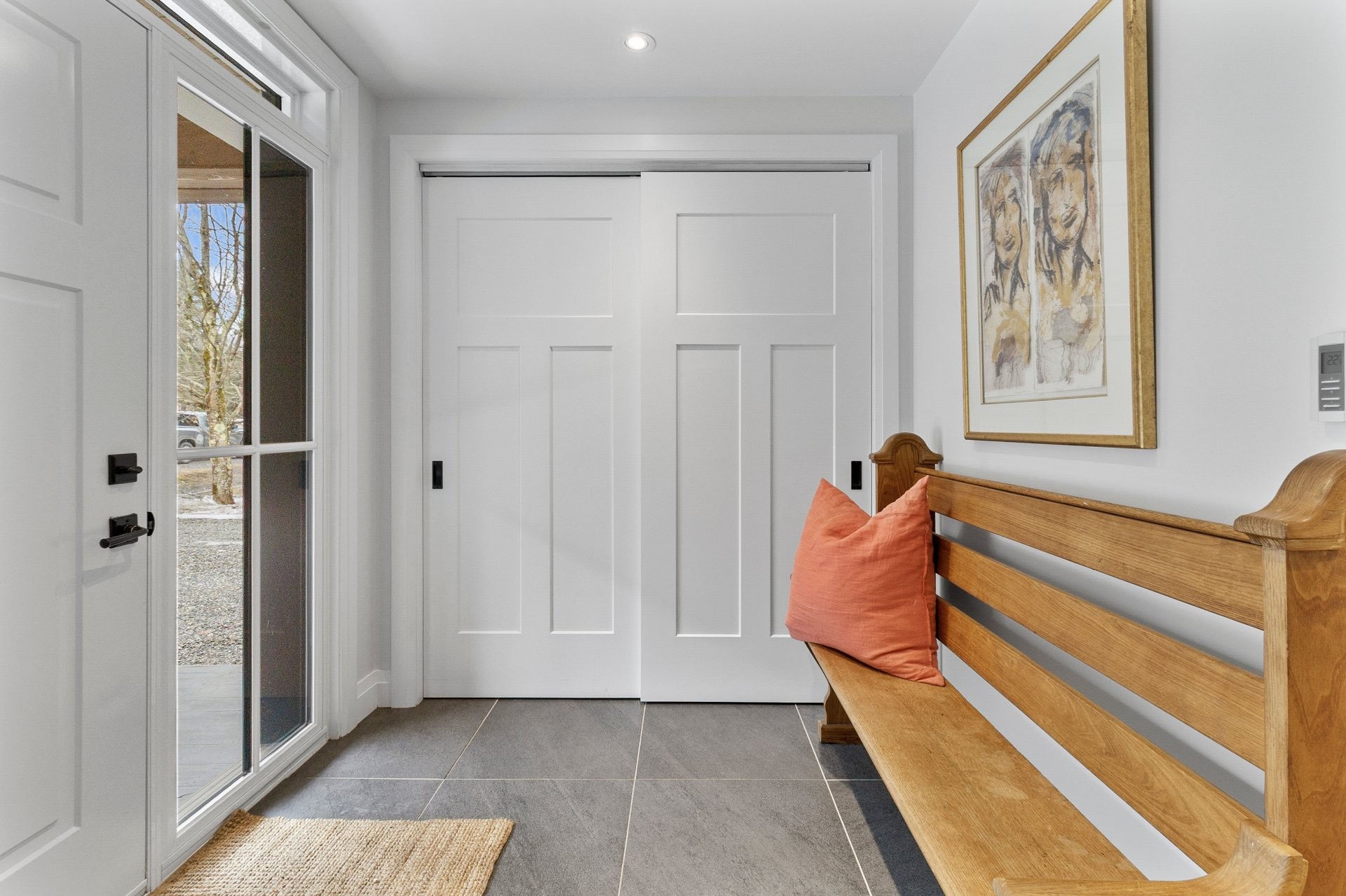 









230


Rue René

,
Magog,




QC
J1X7P7

